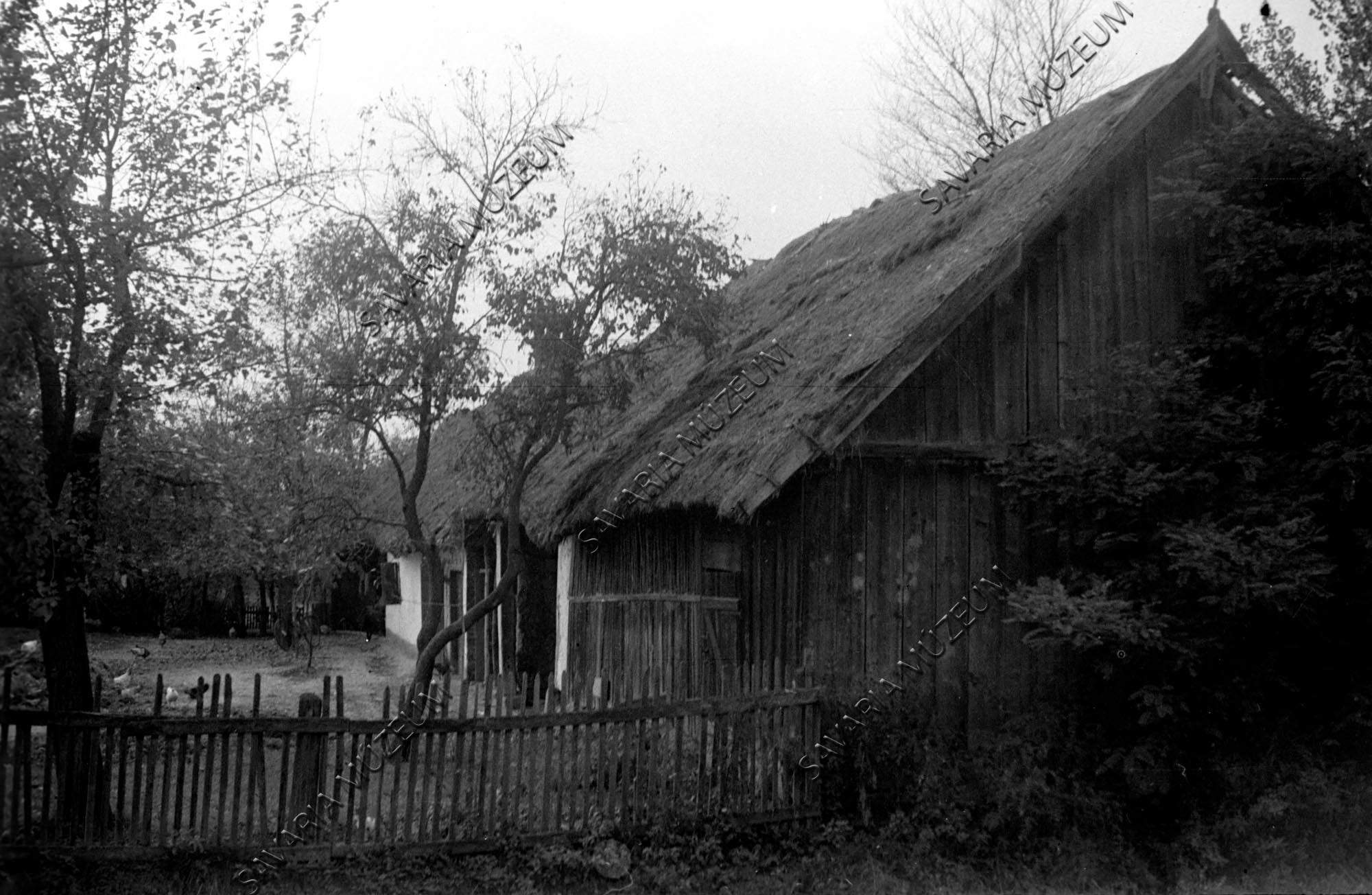 Ház és pajta (Savaria Megyei Hatókörű Városi Múzeum, Szombathely CC BY-NC-SA)