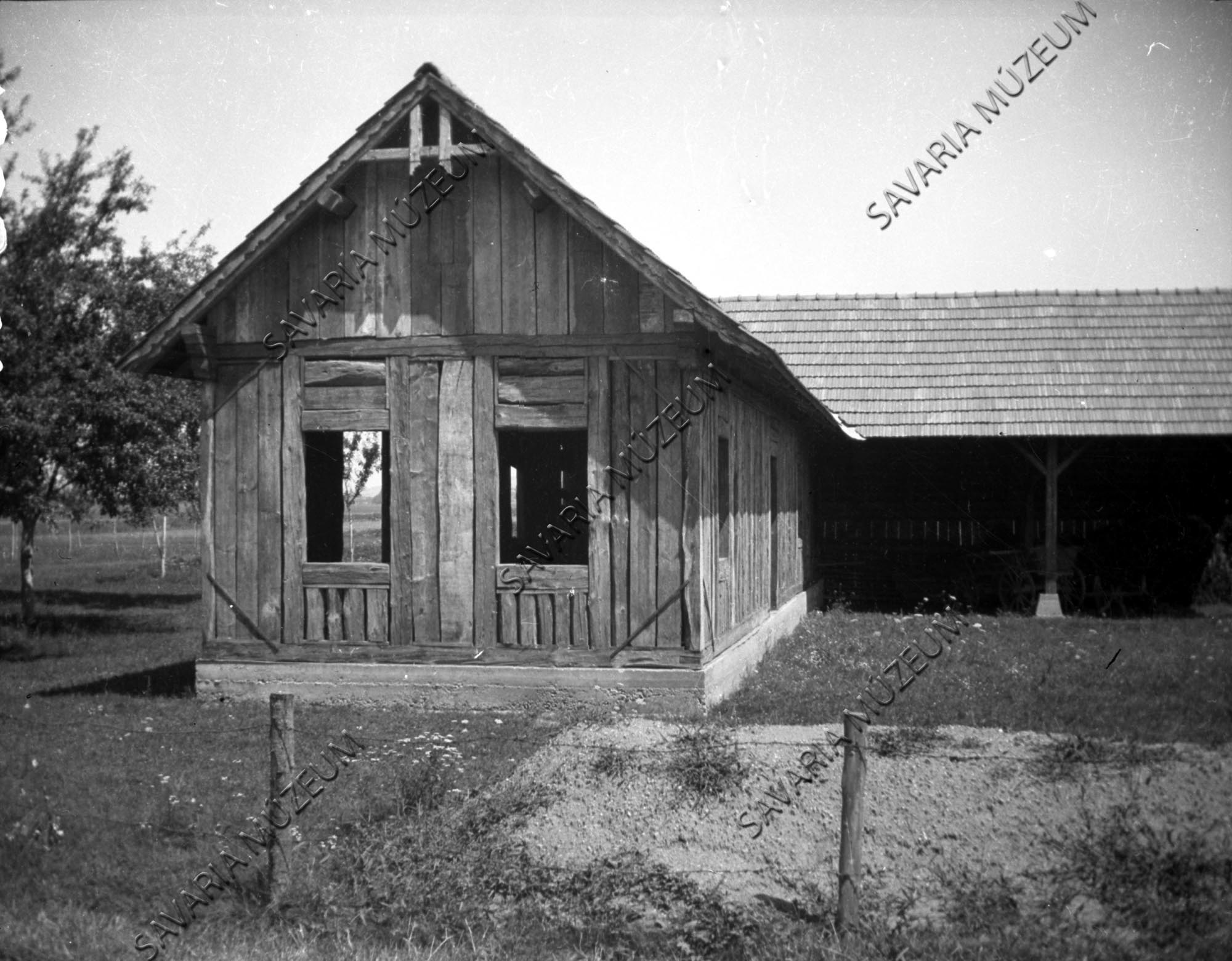 A faház szerkezete (Savaria Megyei Hatókörű Városi Múzeum, Szombathely CC BY-NC-SA)