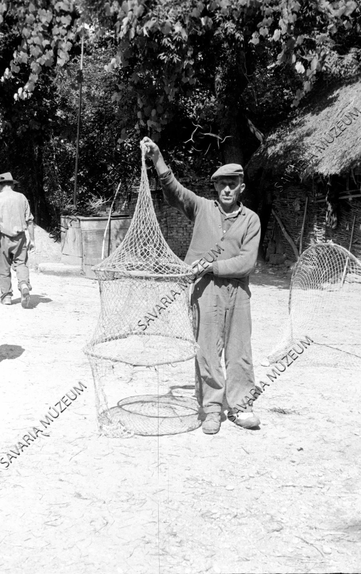 Halász varsával (Savaria Megyei Hatókörű Városi Múzeum, Szombathely CC BY-NC-SA)