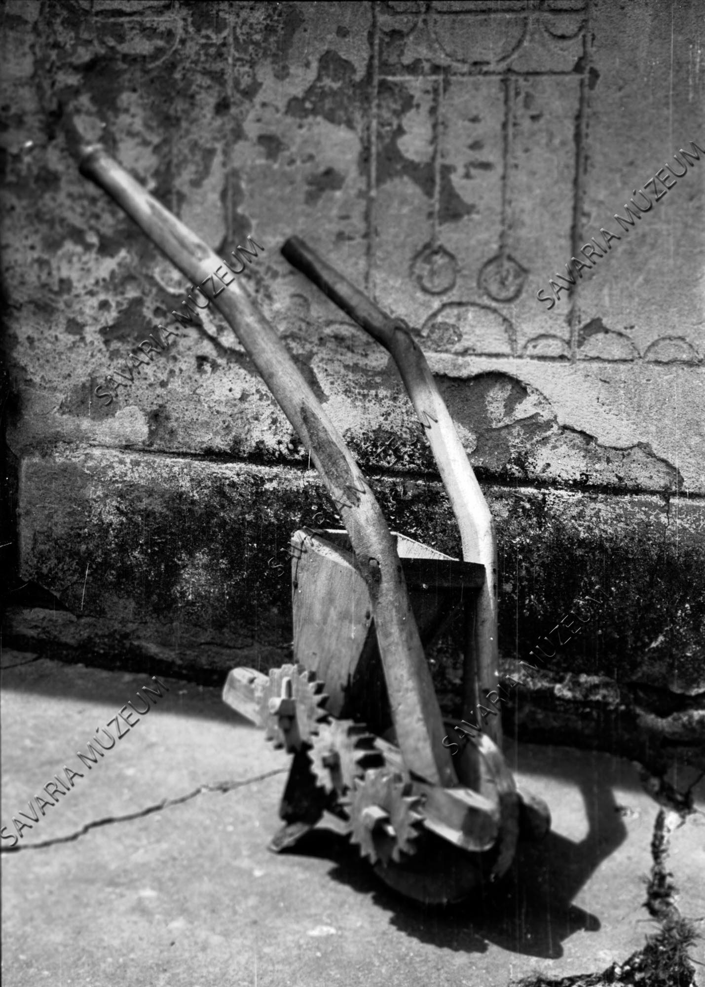 Kézi magvető (Savaria Megyei Hatókörű Városi Múzeum, Szombathely CC BY-NC-SA)