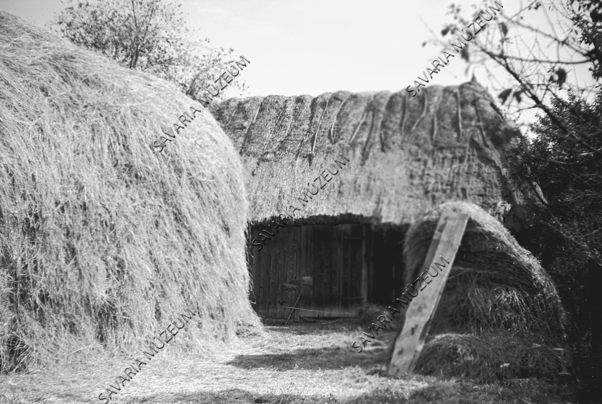 Pajta és kazal (Savaria Megyei Hatókörű Városi Múzeum, Szombathely CC BY-NC-SA)