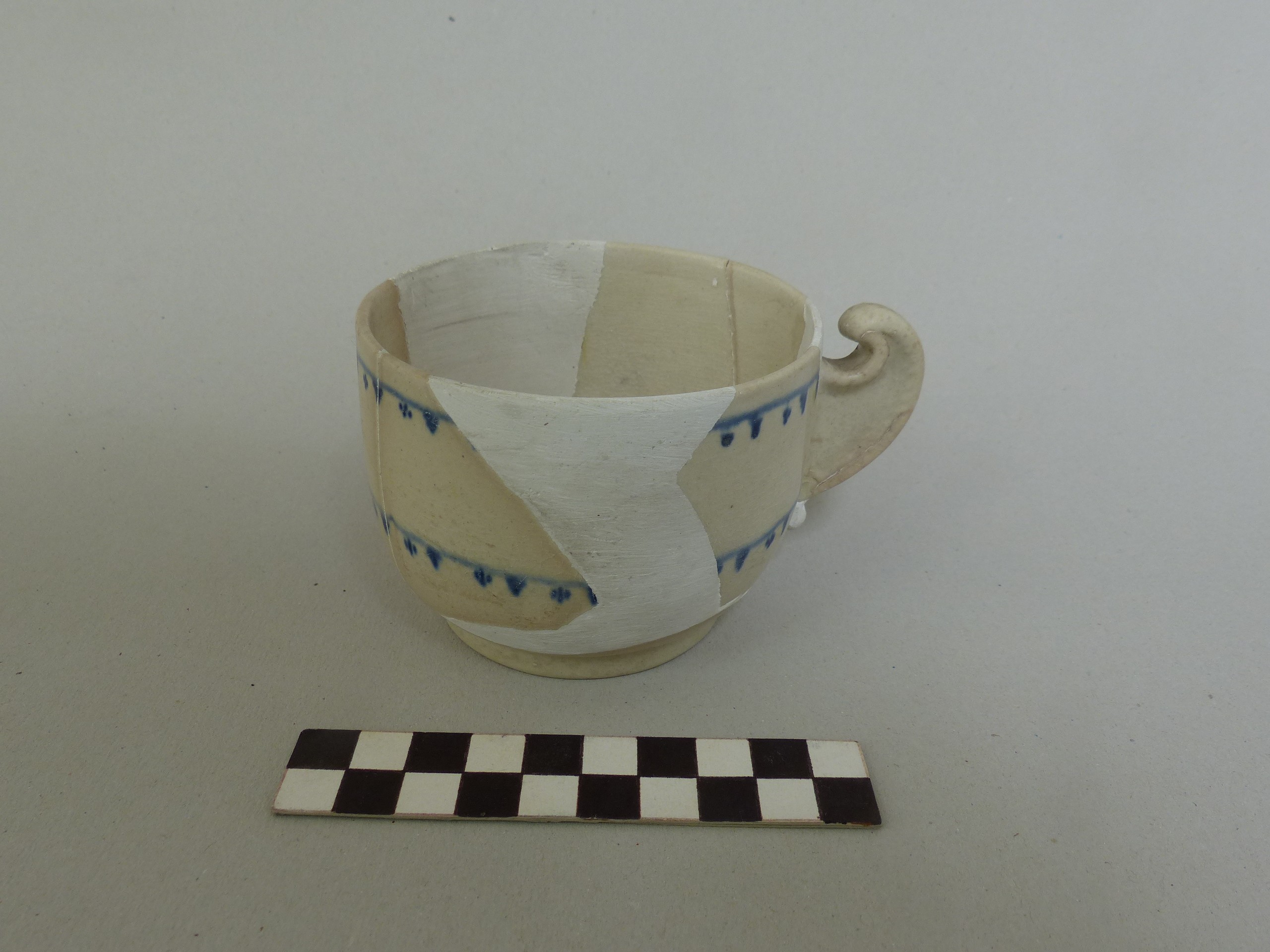 Teás csésze (Tapolcai Városi Múzeum CC BY-NC-SA)