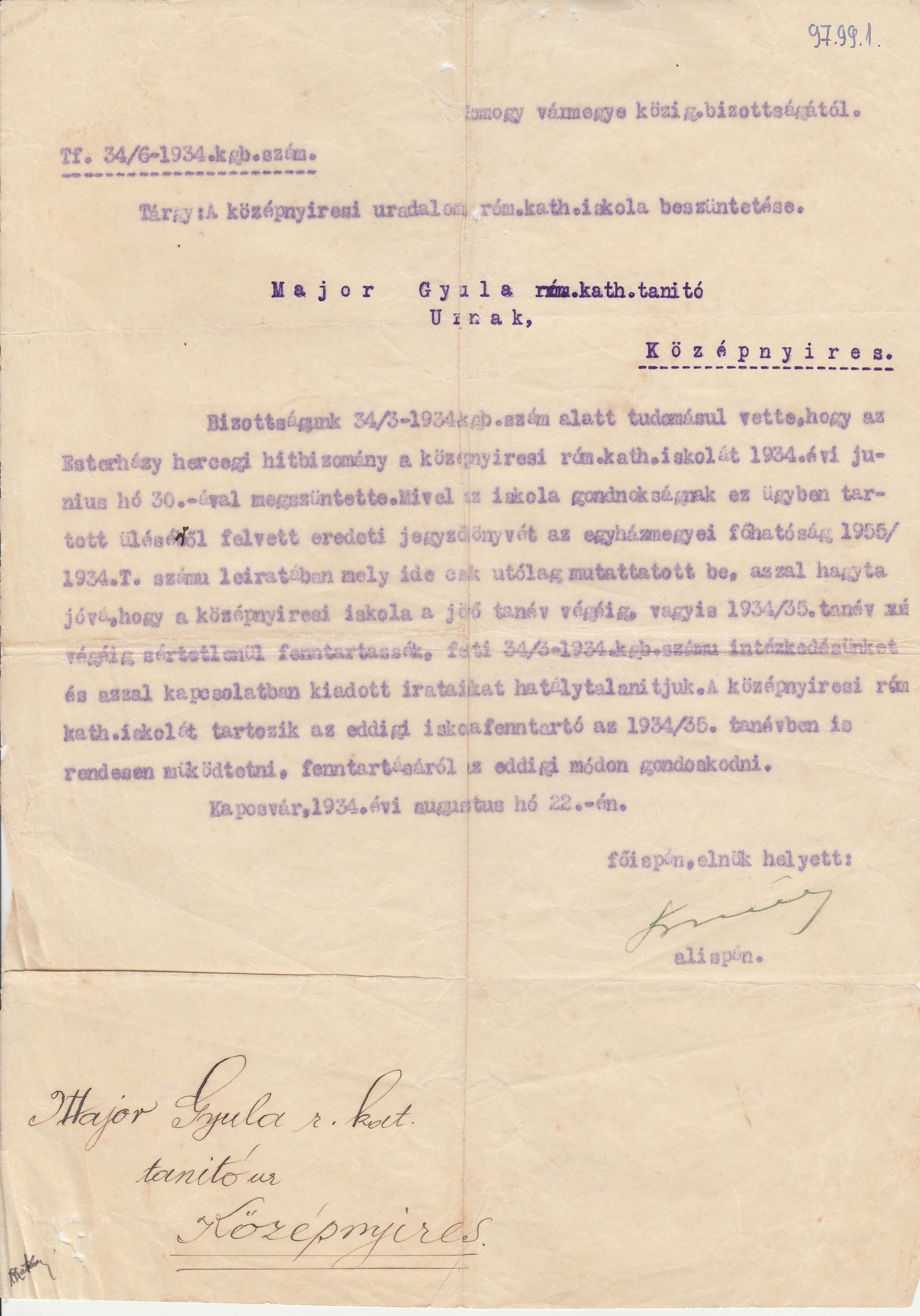 Mezőcsokonya - Középnyíres r.k. iskolájának megszüntetésével kapcsolatos intézkedés (Tapolcai Városi Múzeum CC BY-NC-SA)