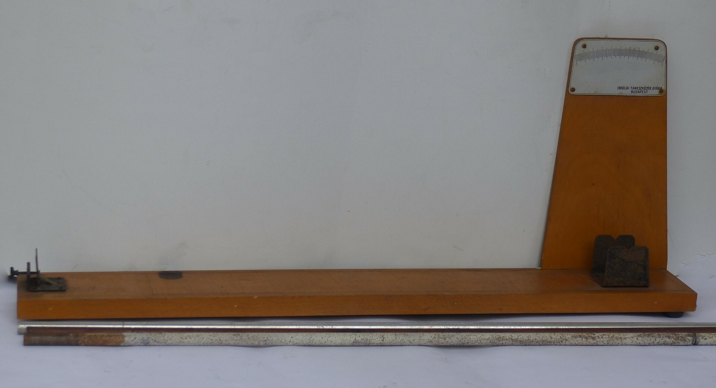 Hőtágulásmérő (Tapolcai Városi Múzeum CC BY-NC-SA)