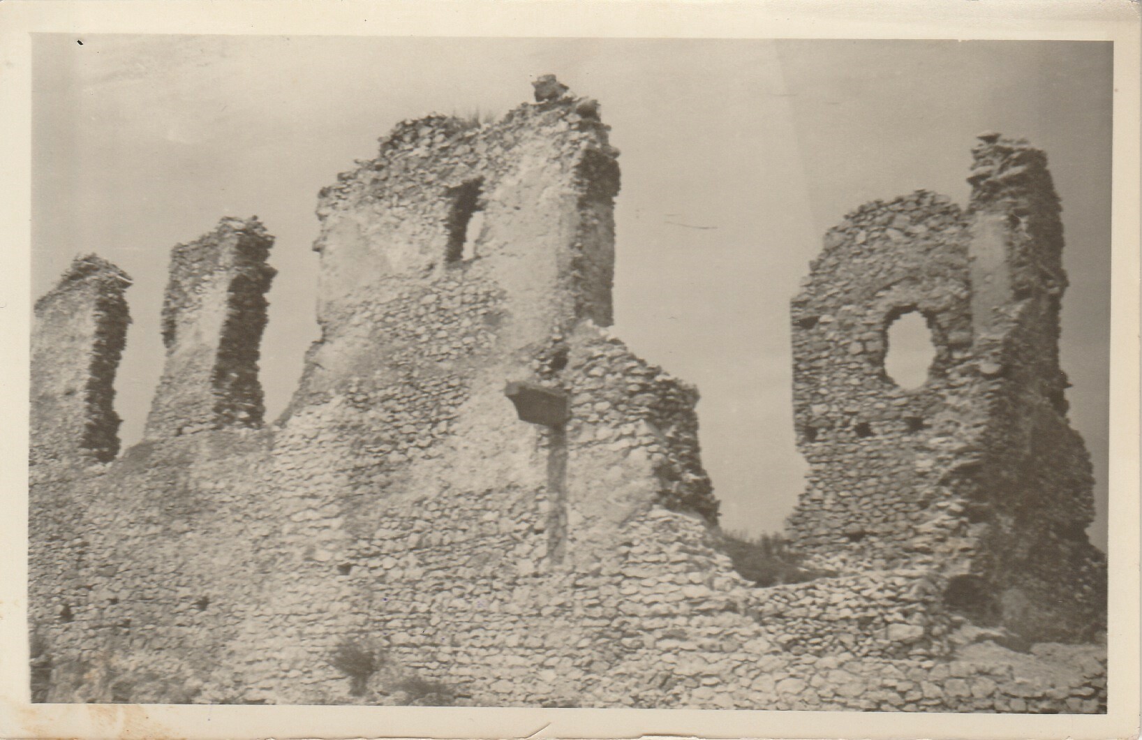 A sümegi vár palotájának külső fala (Tapolcai Városi Múzeum CC BY-NC-SA)