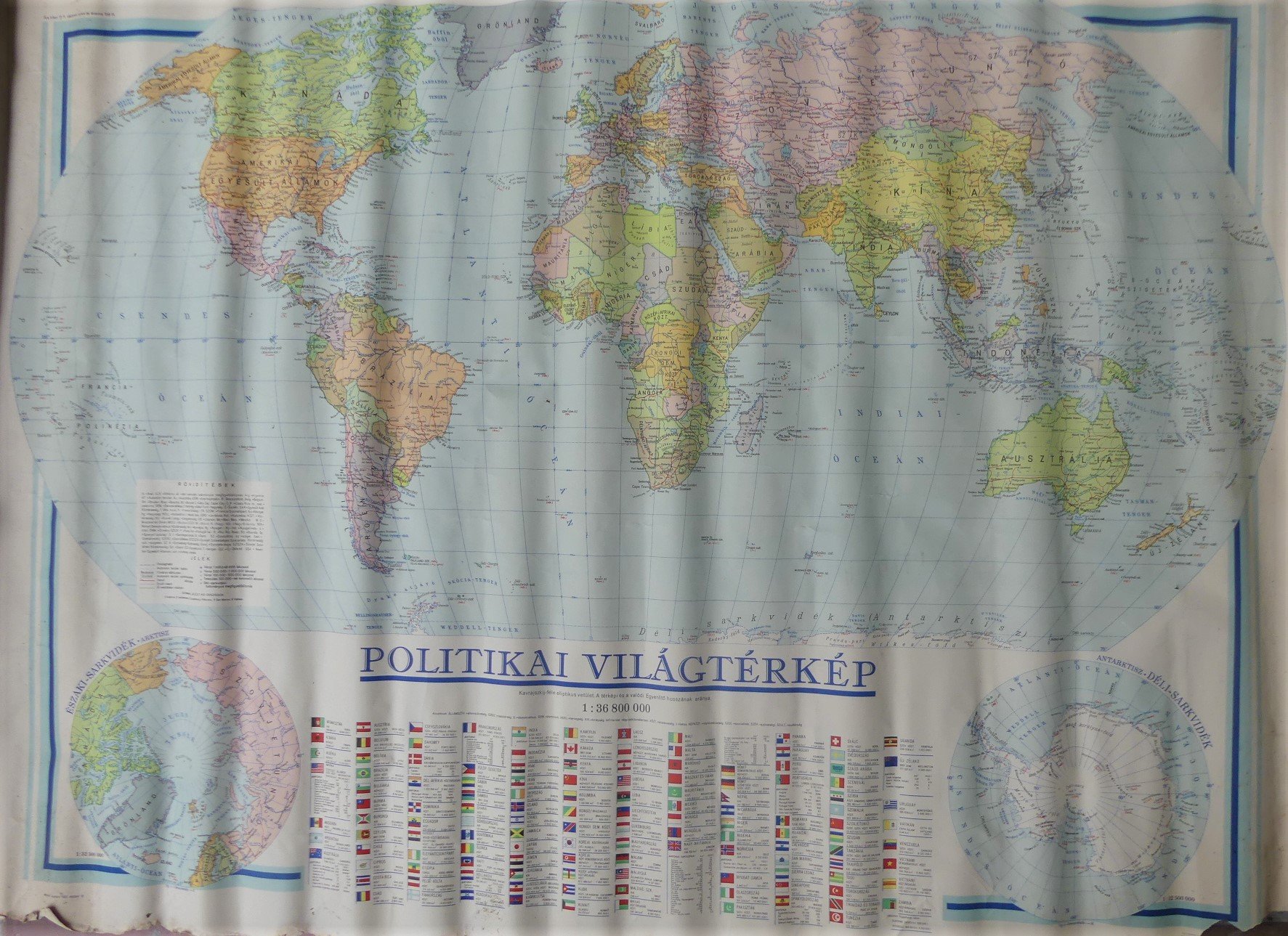 Politikai világtérkép (Tapolcai Városi Múzeum CC BY-NC-SA)