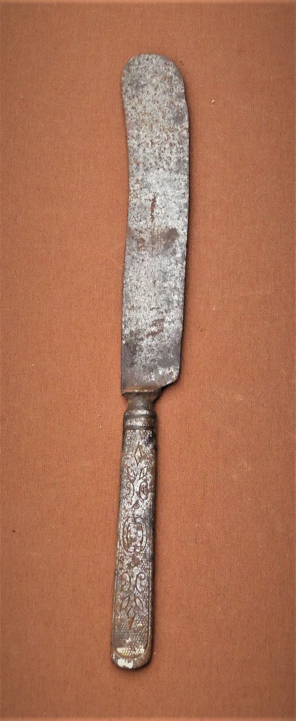 Fém asztali kés Diszelből (Tapolcai Városi Múzeum CC BY-NC-SA)