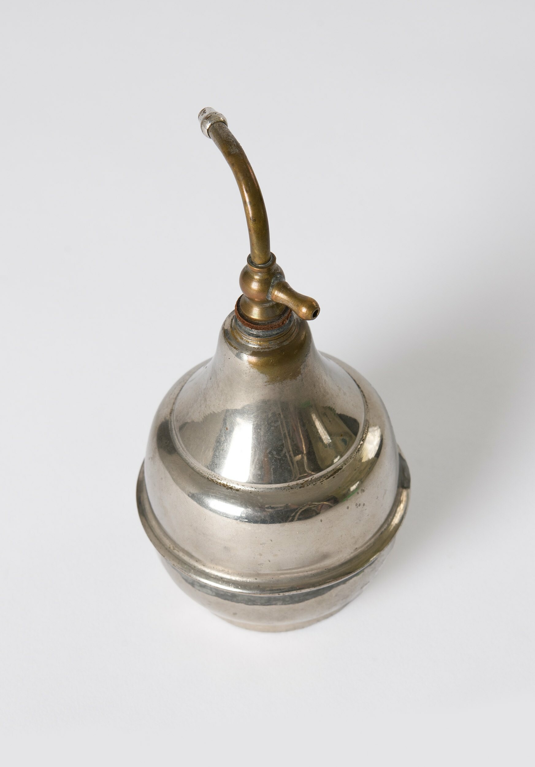 Illatszer szóró (Laczkó Dezső Múzeum CC BY-NC-SA)