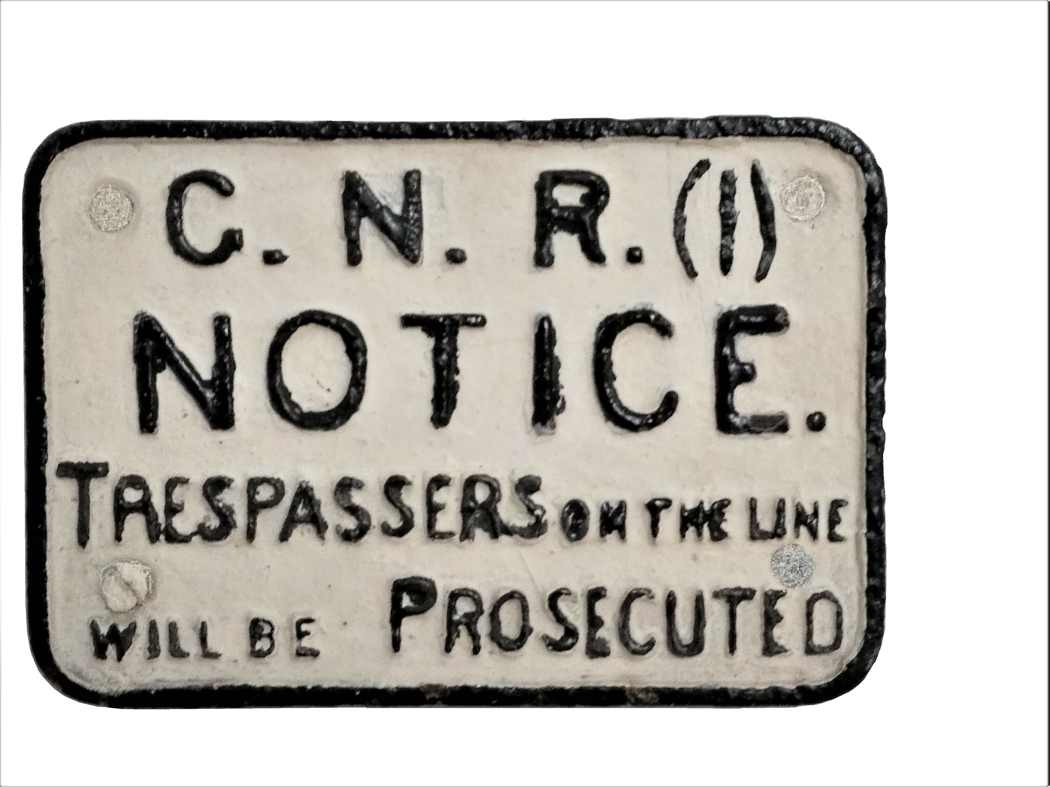 G.N.R.(I). Trespassers notice (Donegal Railway Heritage Center CC BY-NC-SA)