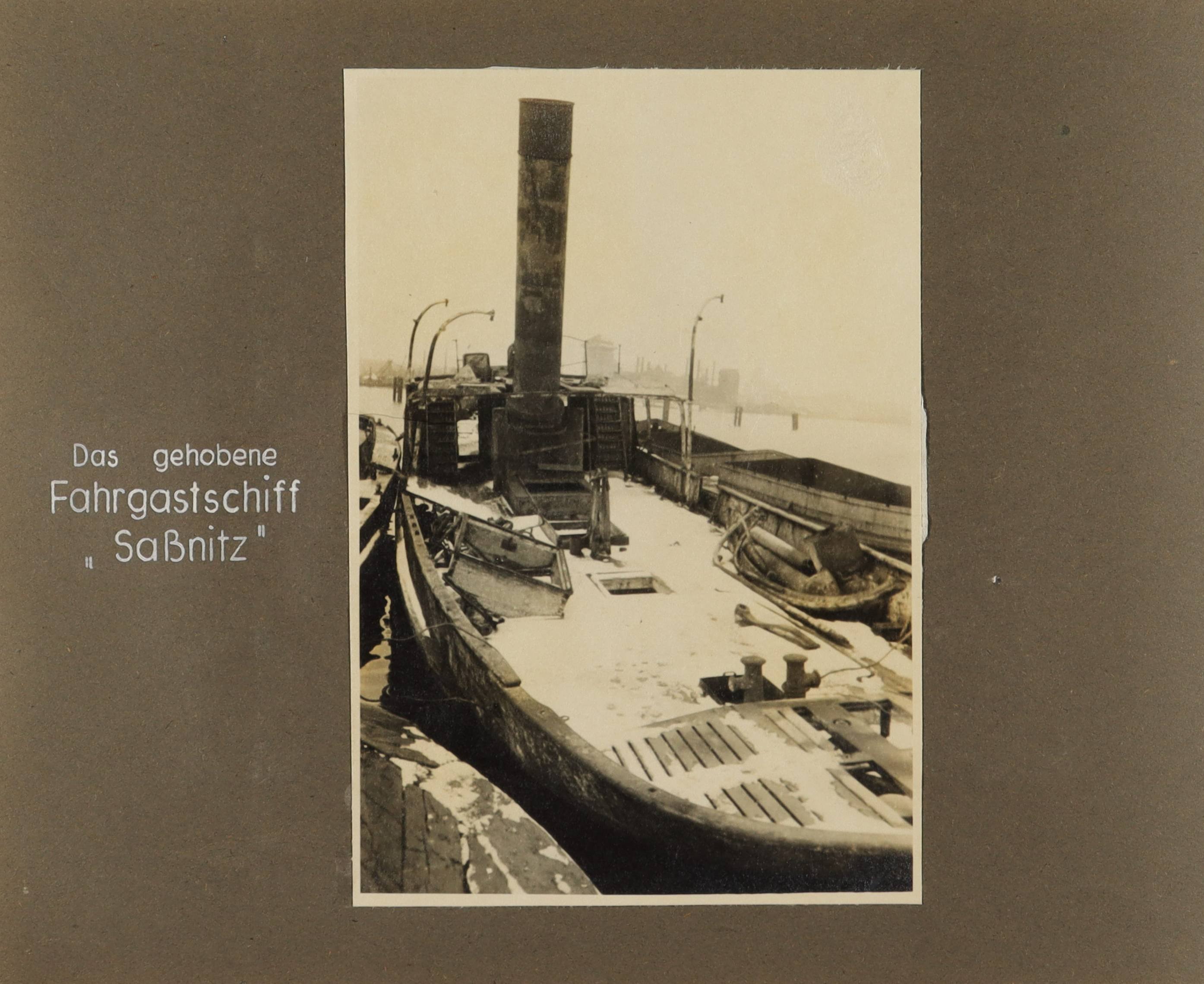Blick auf das zugeschneite Deck der "Saßnitz" (Schiffbau- und Schiffahrtsmuseum Rostock RR-F)