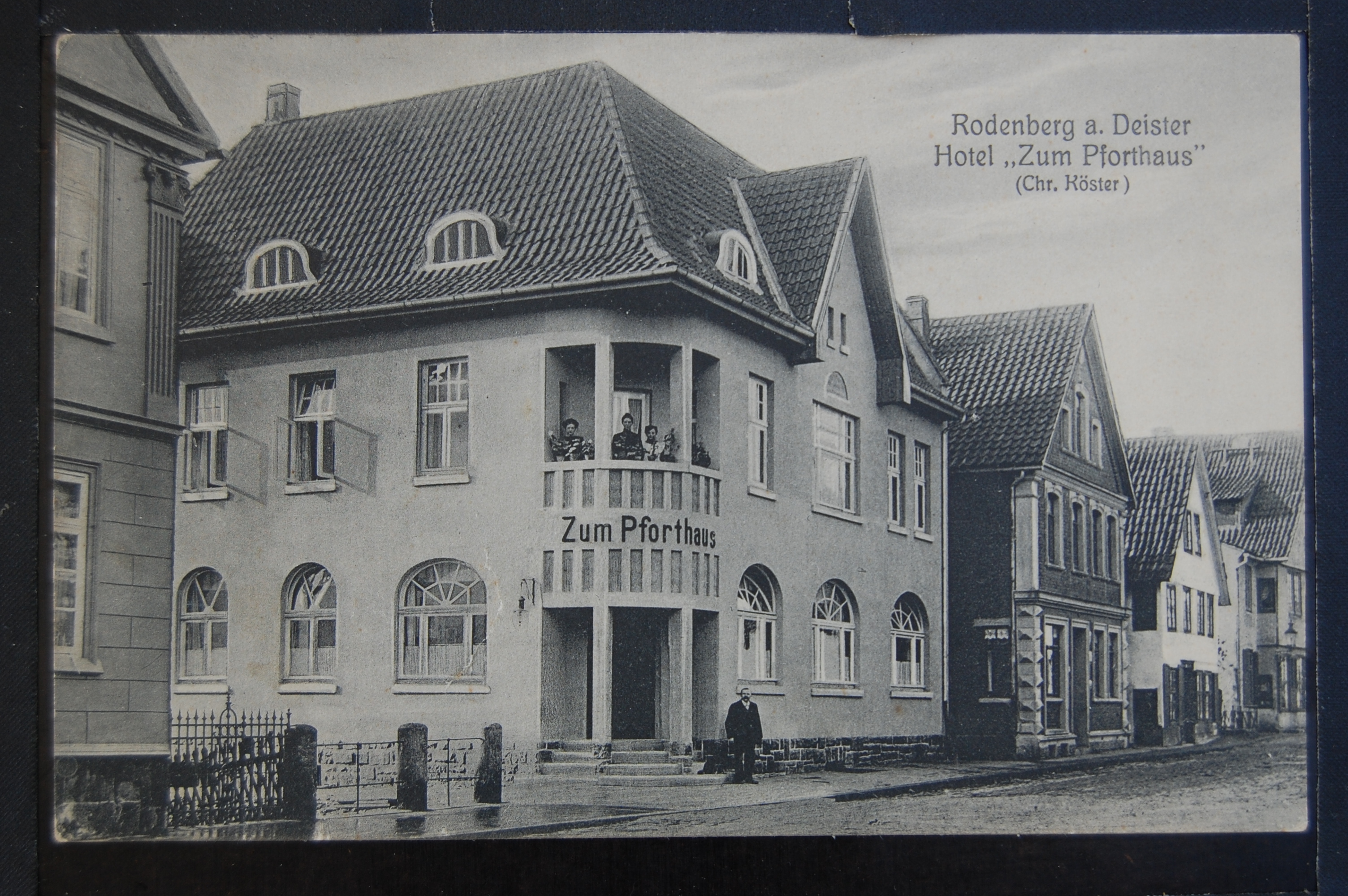 AK Rodenberg, Schwarz-Weiß Foto,  1914(?) (Museumslandschaft Amt Rodenberg e.V. CC BY-NC-SA)