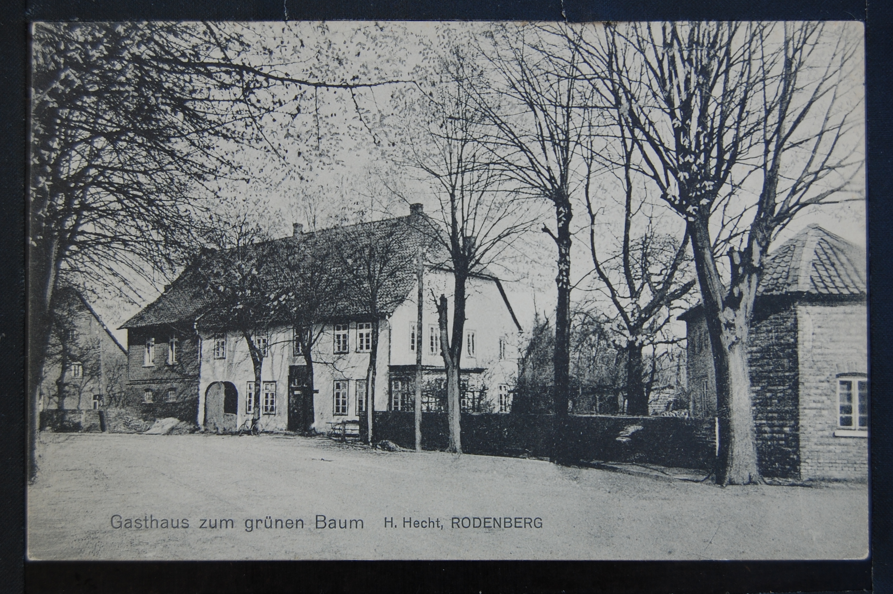 AK Rodenberg, Gasthaus zum grünen Baum 1912 (Museumslandschaft Amt Rodenberg e.V. CC BY-NC-SA)
