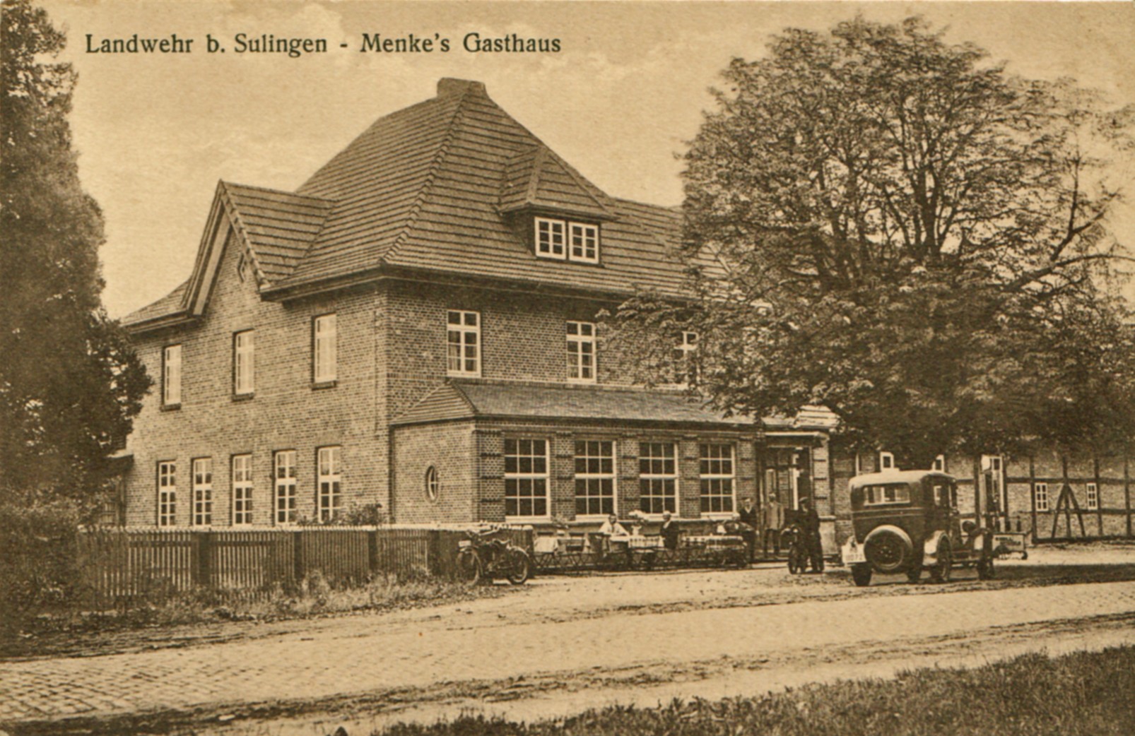 Menke's Gasthaus in Sulingen - OT Rathlosen-Landwehr (Kreismuseum Syke CC BY-NC-SA)