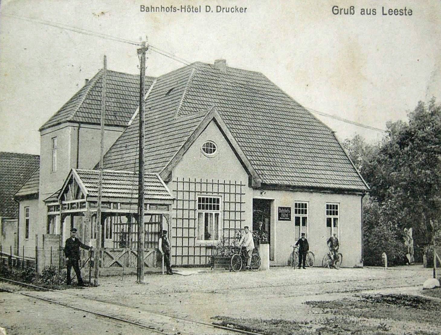 Bahnhofs-Hotel in der Gemeinde Weyhe - OT Leeste (Kreismuseum Syke CC BY-NC-SA)