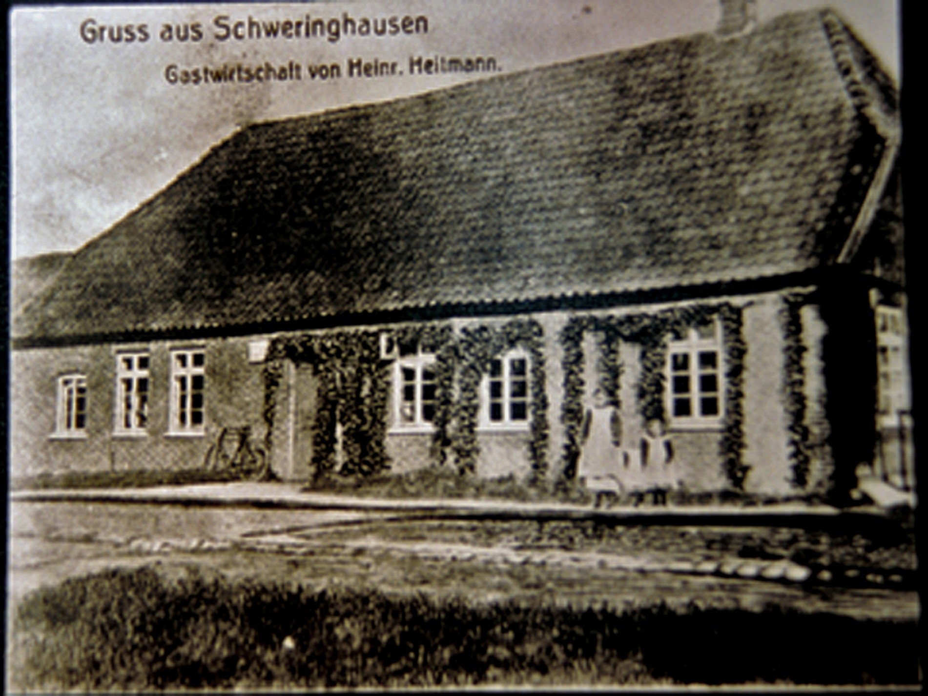 Gaststätte "Zum Heidekrug" in der Samtgemeinde Schwaförden - Gem. Ehrenburg - OT Schweringhausen (Kreismuseum Syke CC BY-NC-SA)