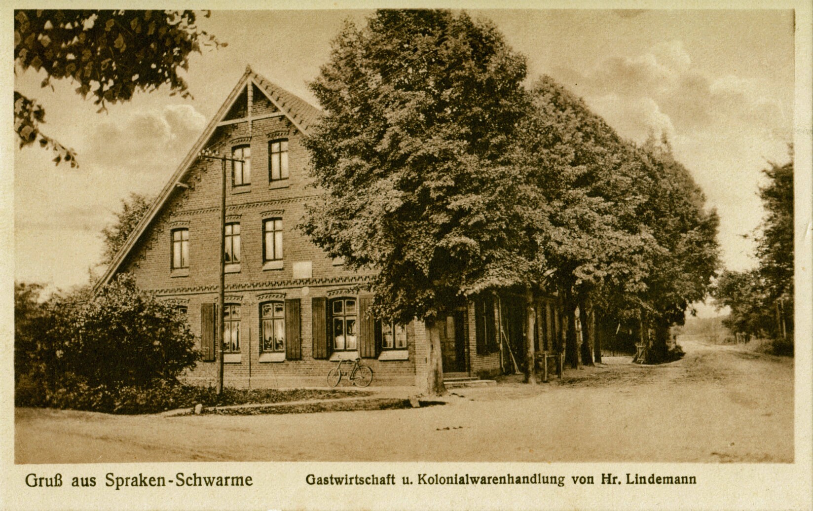 Gasthaus Lindemann in der Samtgemeinde Bruchhausen-Vilsen - Gem. Schwarme - OT Spraken (Kreismuseum Syke CC BY-NC-SA)