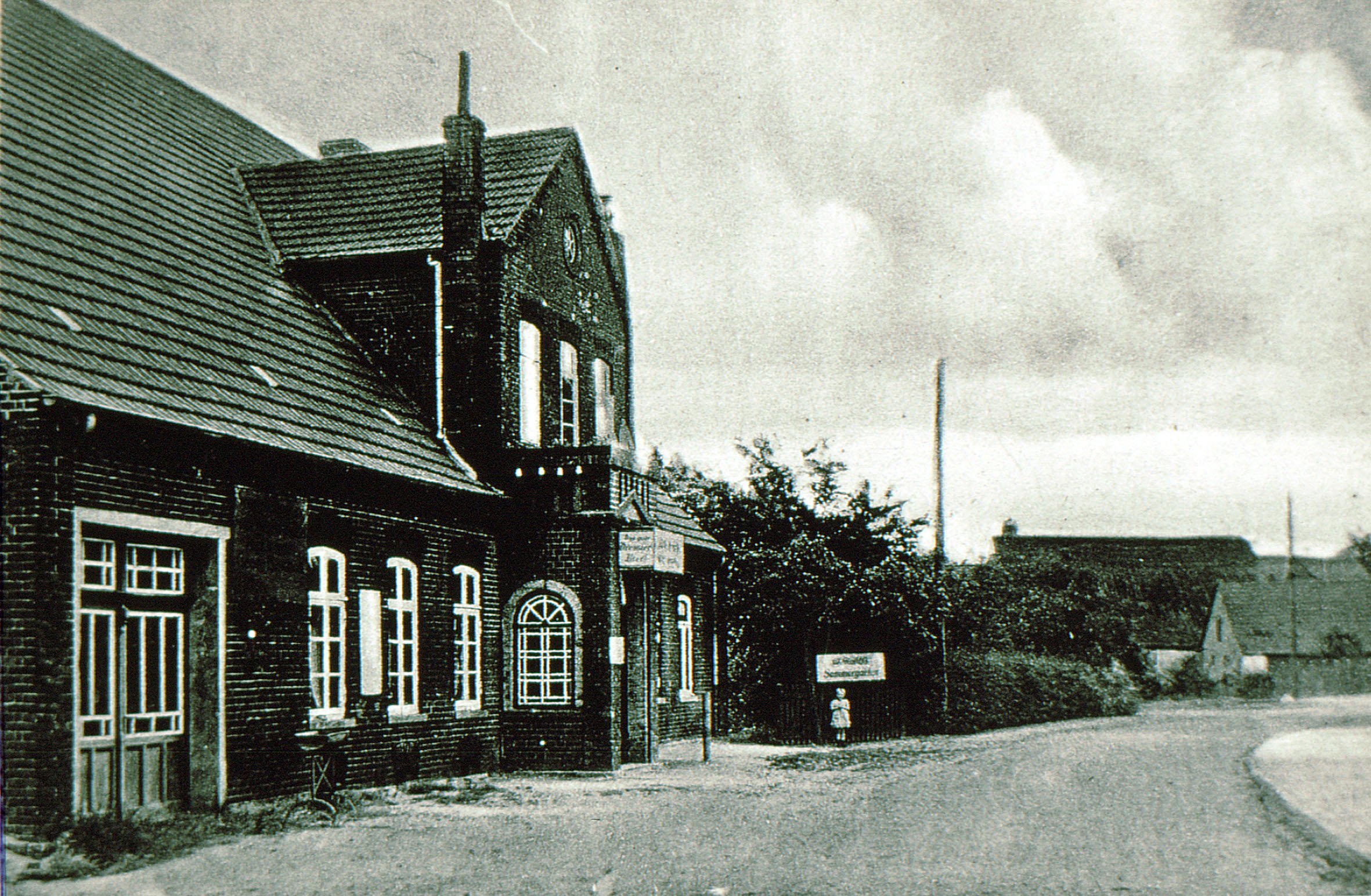Gasthof Niedersachsen in der Gemeinde Weyhe - OT Kirchweyhe (Kreismuseum Syke CC BY-NC-SA)