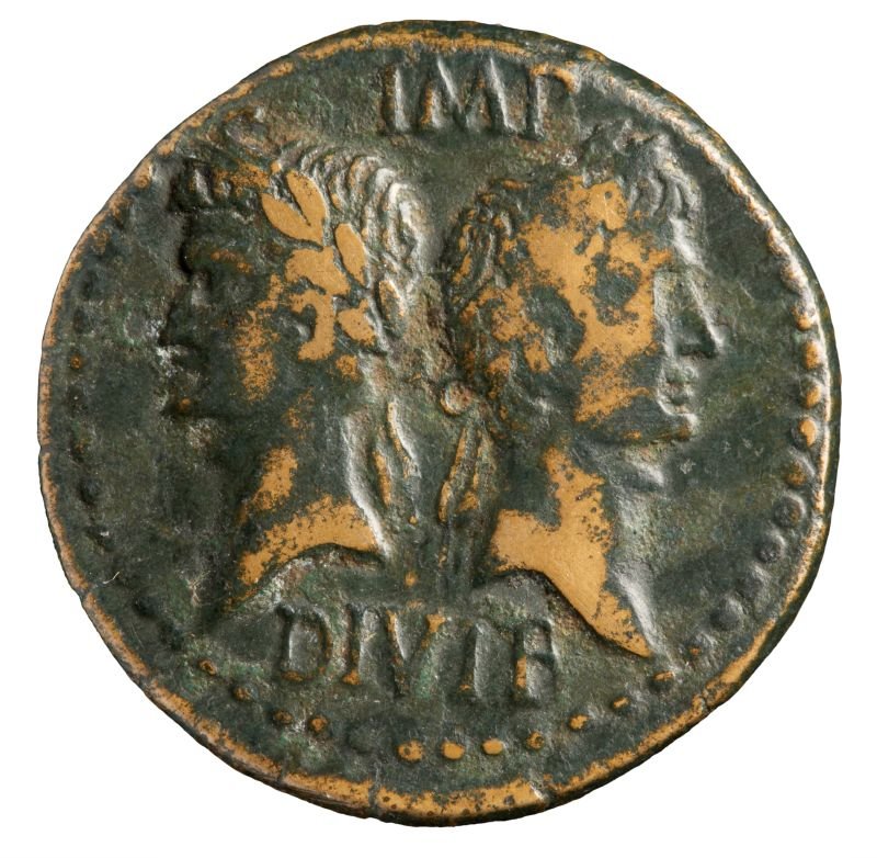As des Augustus, so genannter Nemausus-As (Museum August Kestner CC BY-NC-SA)