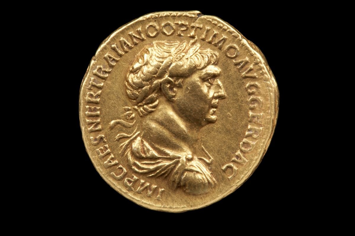Aureus des Trajan (Museum August Kestner CC BY-NC-SA)