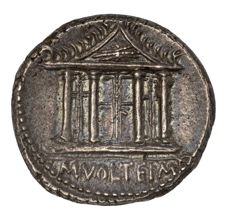 Denar des M Volteius (Museum August Kestner CC BY-NC-SA)