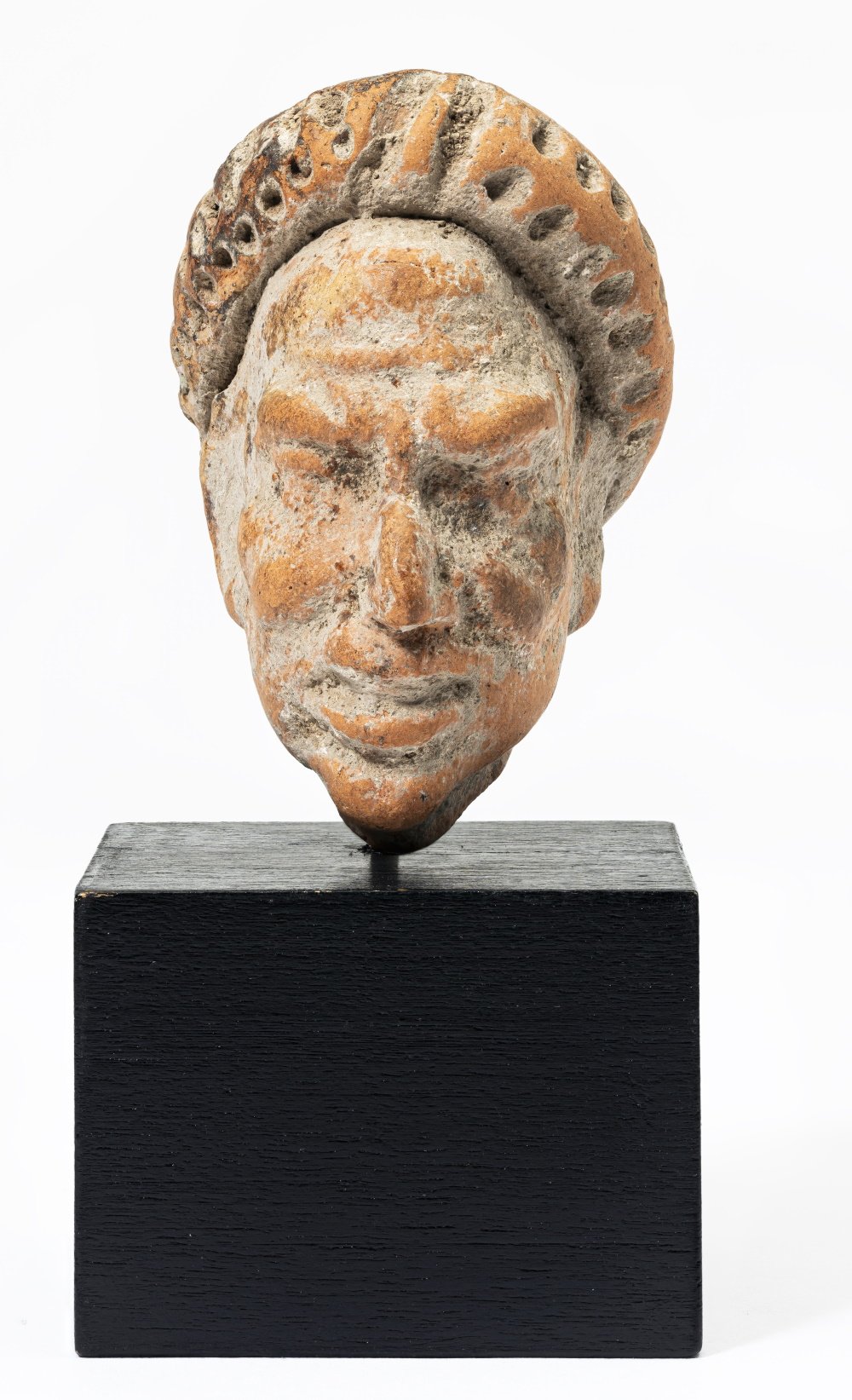 Kopf eines bekränzten Mannes (Museum August Kestner CC BY-NC-SA)