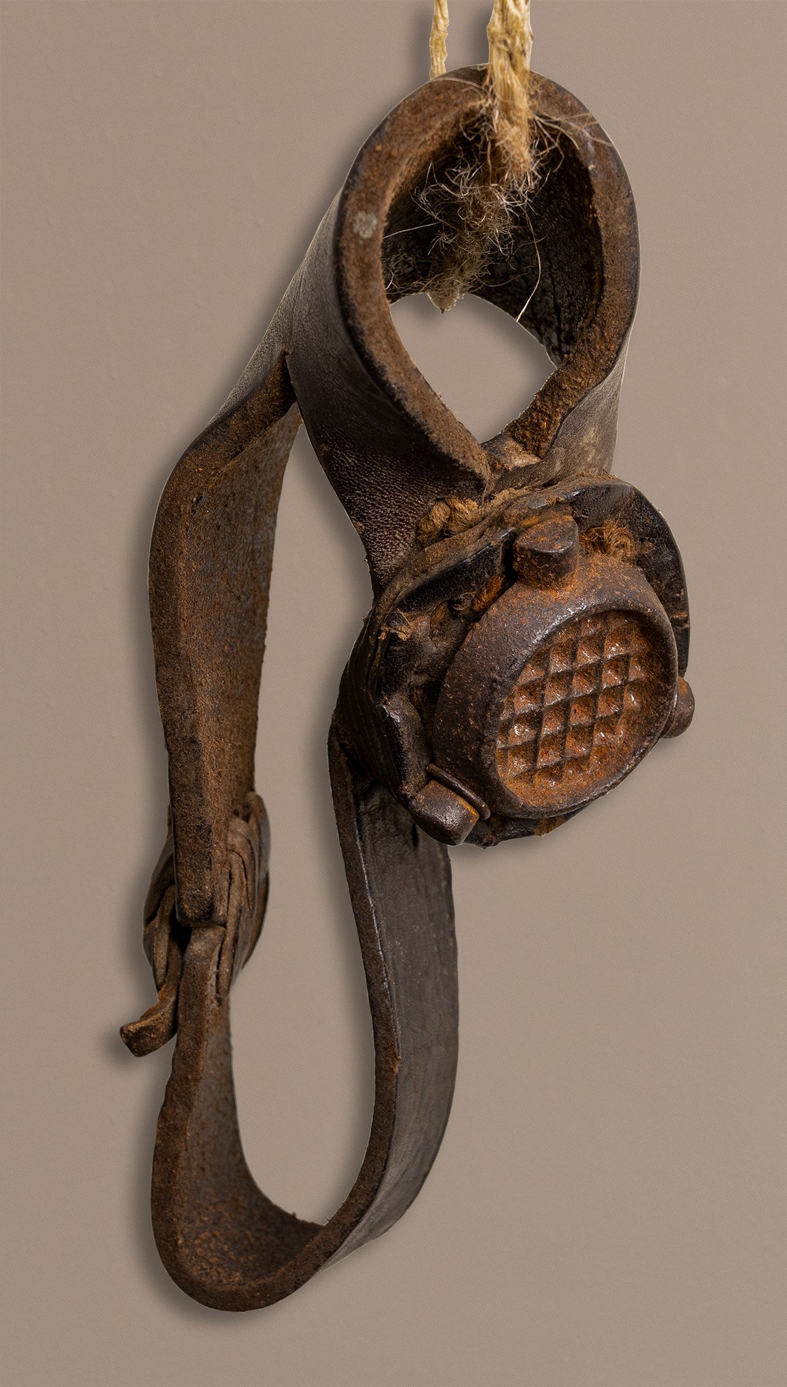 Segelmacherhandschuh (Schiffahrtsmuseum Unterweser CC BY-NC-SA)