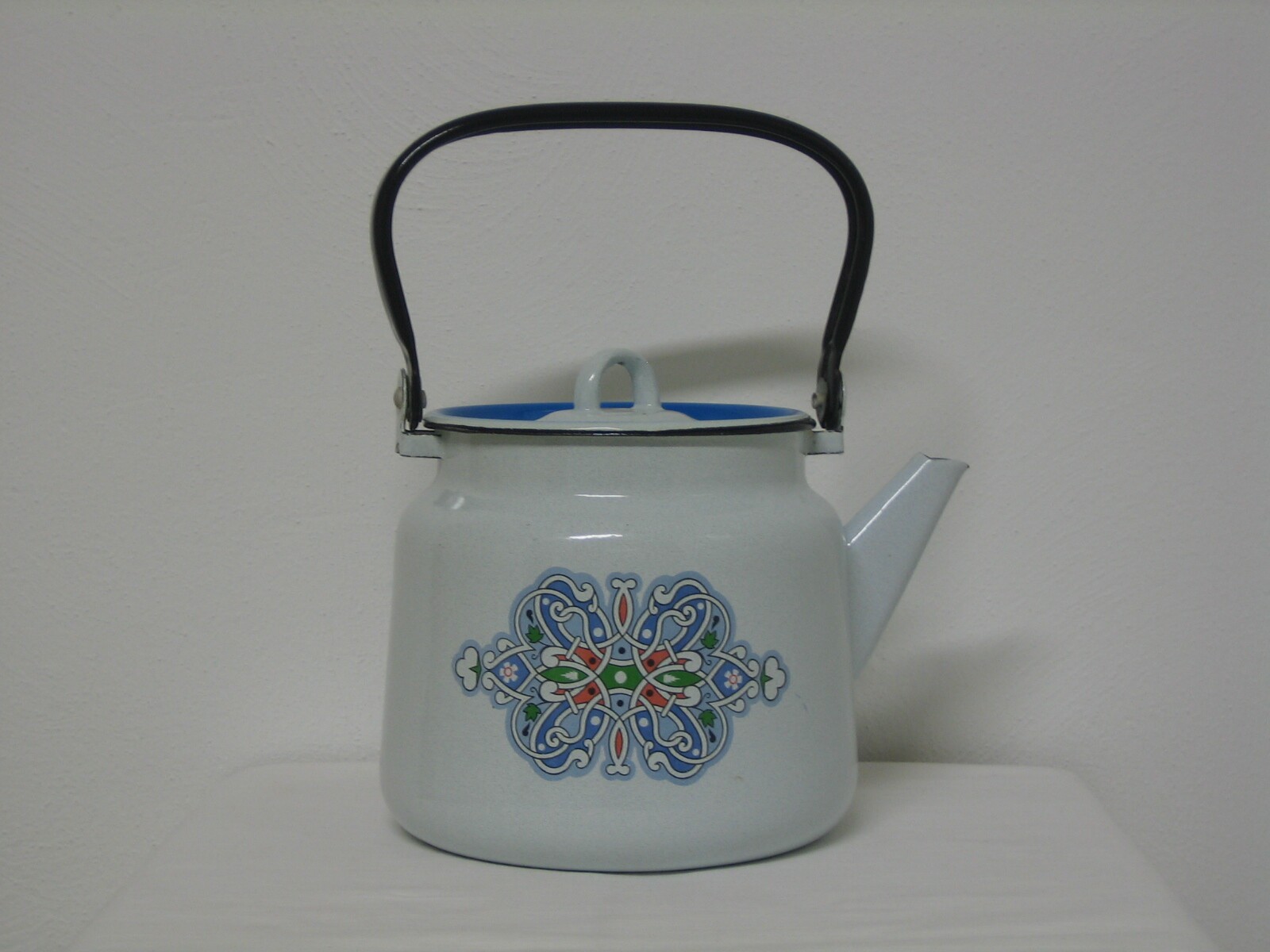 Wasserkessel für Tee und Malzkaffee (Museum für russlanddeutsche Kulturgeschichte CC BY-NC-SA)