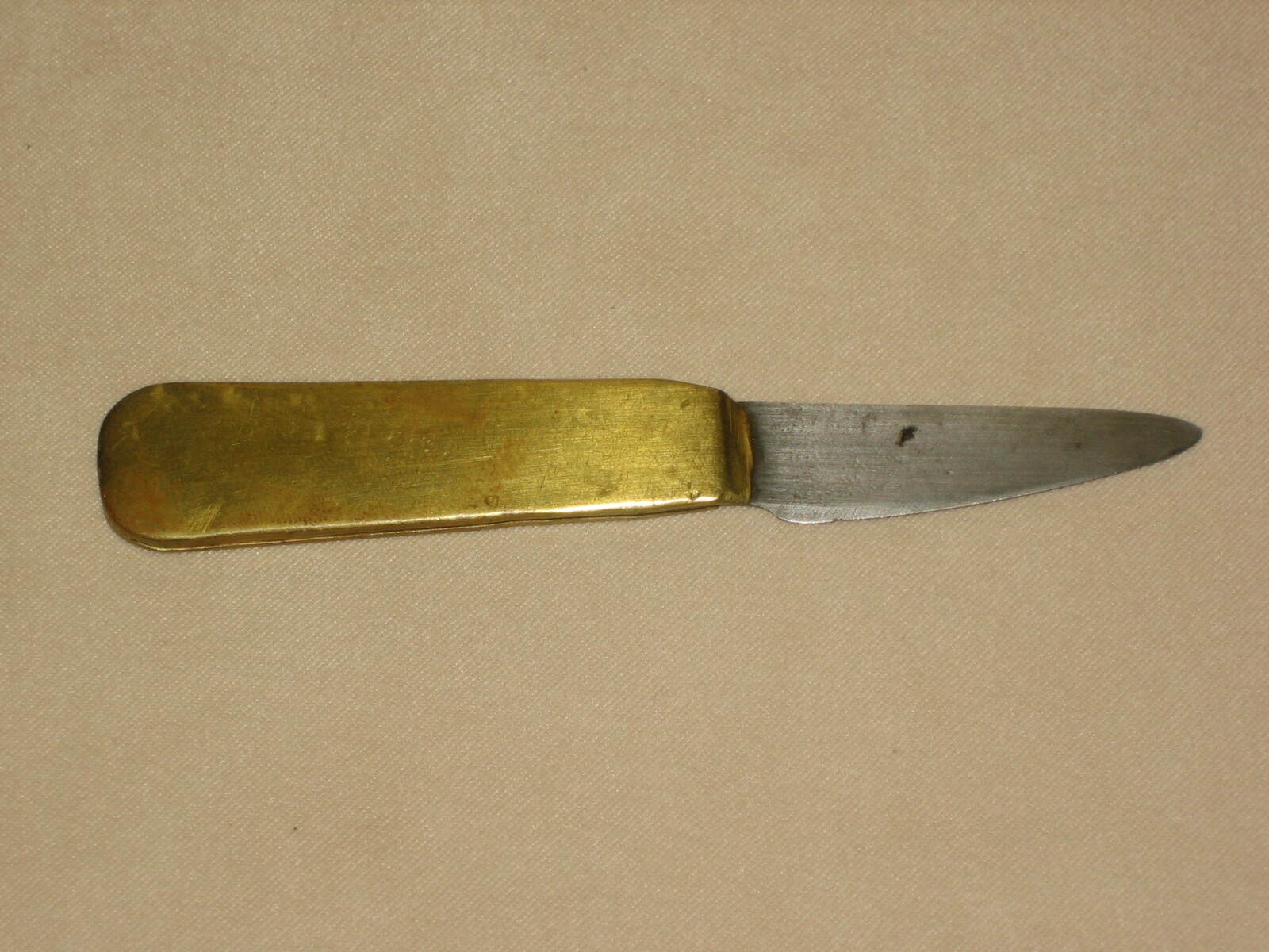 Messer Handarbeit (Museum für russlanddeutsche Kulturgeschichte CC BY-NC-SA)