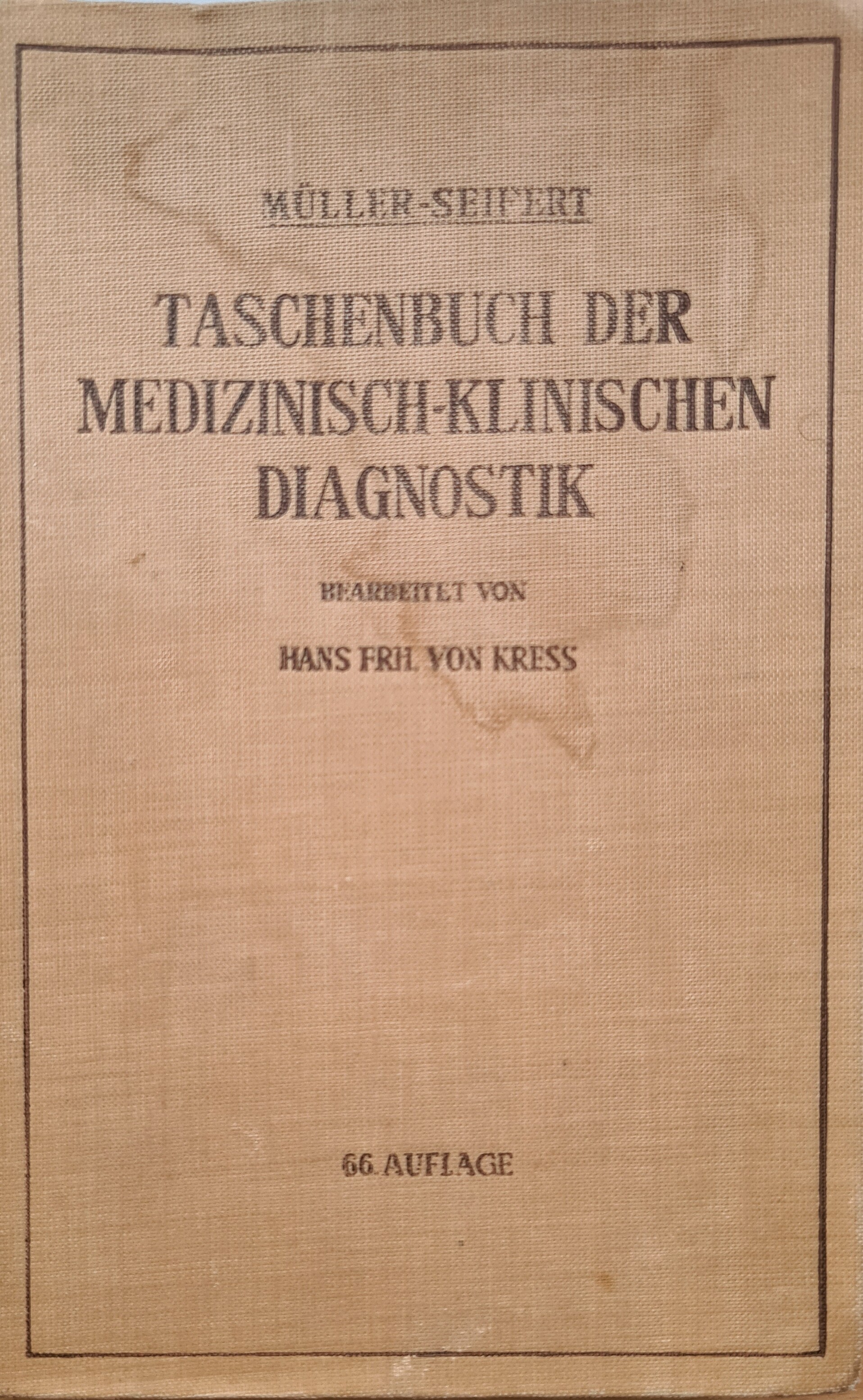 Taschenbuch der medizinisch-klinischen Diagnostik (Krankenhausmuseum Bielefeld e.V. CC BY-NC-SA)