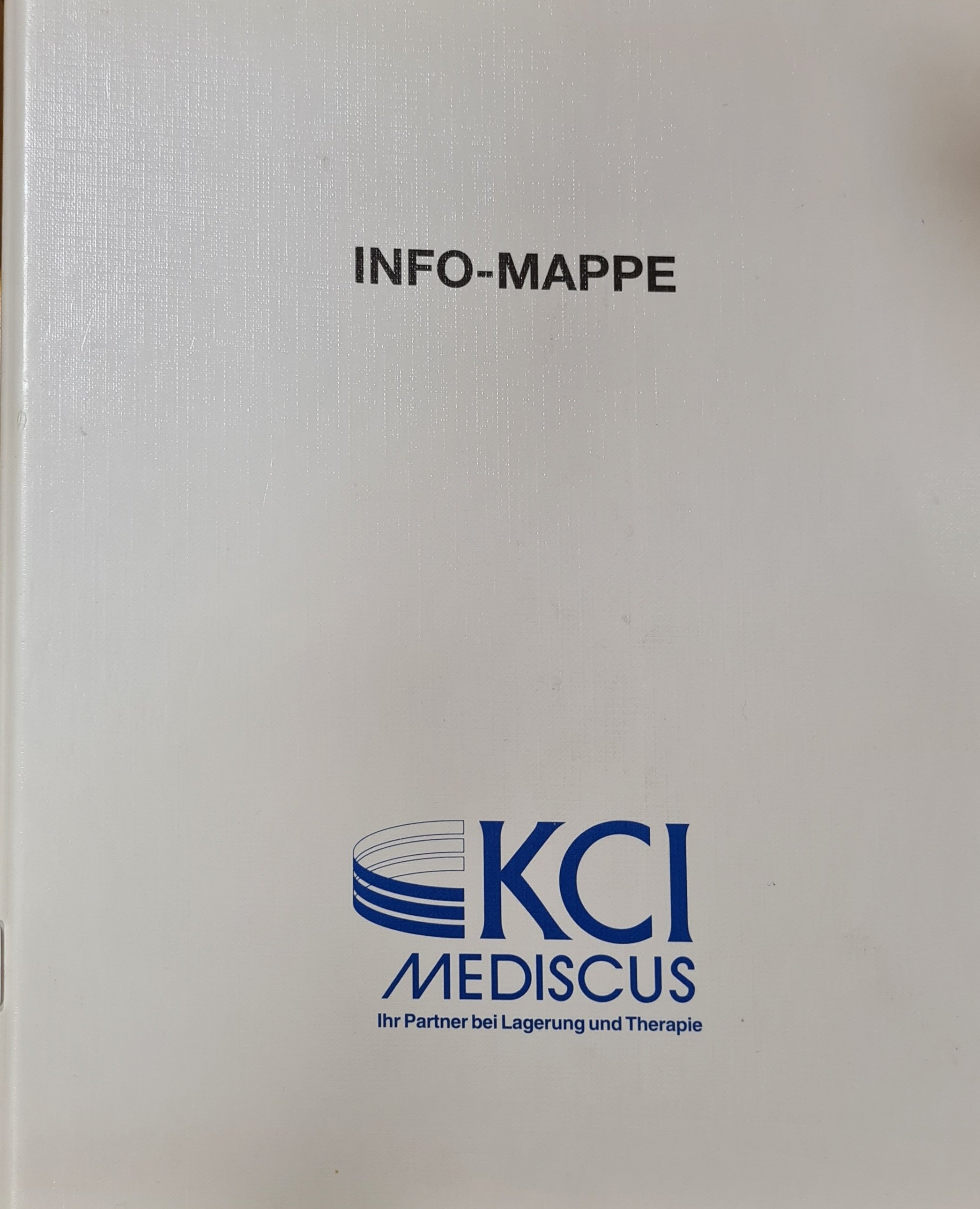 Info-Mappe KCI Mediscus (Krankenhausmuseum Bielefeld e.V. CC BY-NC-SA)