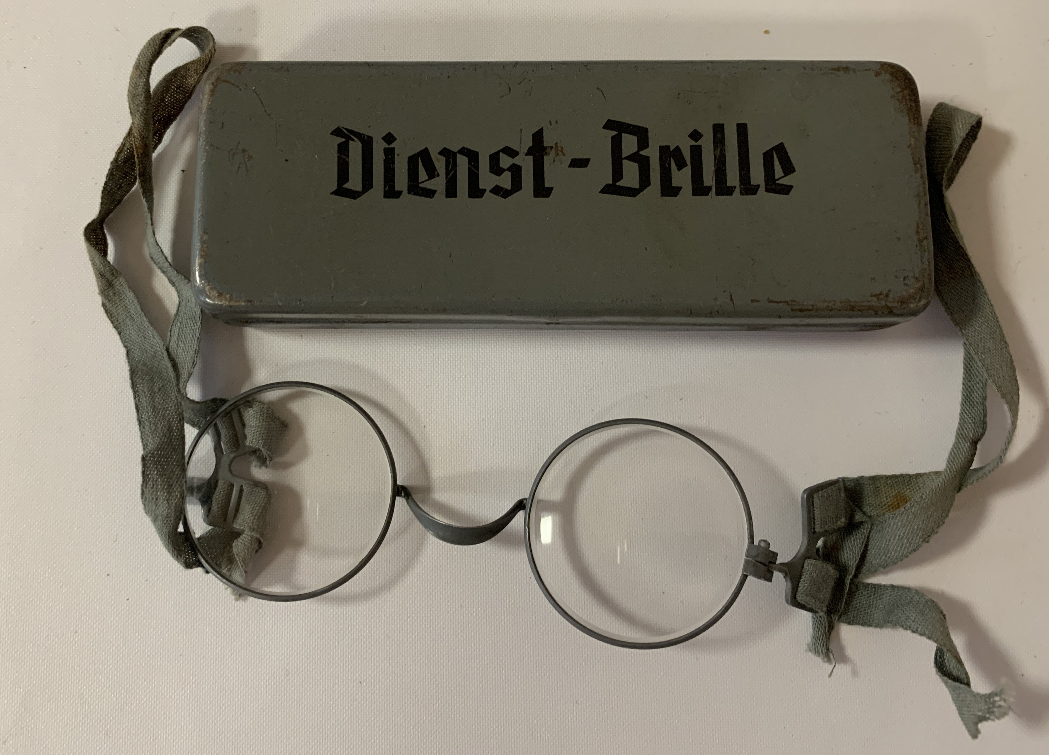 Dienst-Brille (Krankenhausmuseum Bielefeld e.V. CC BY-NC-SA)