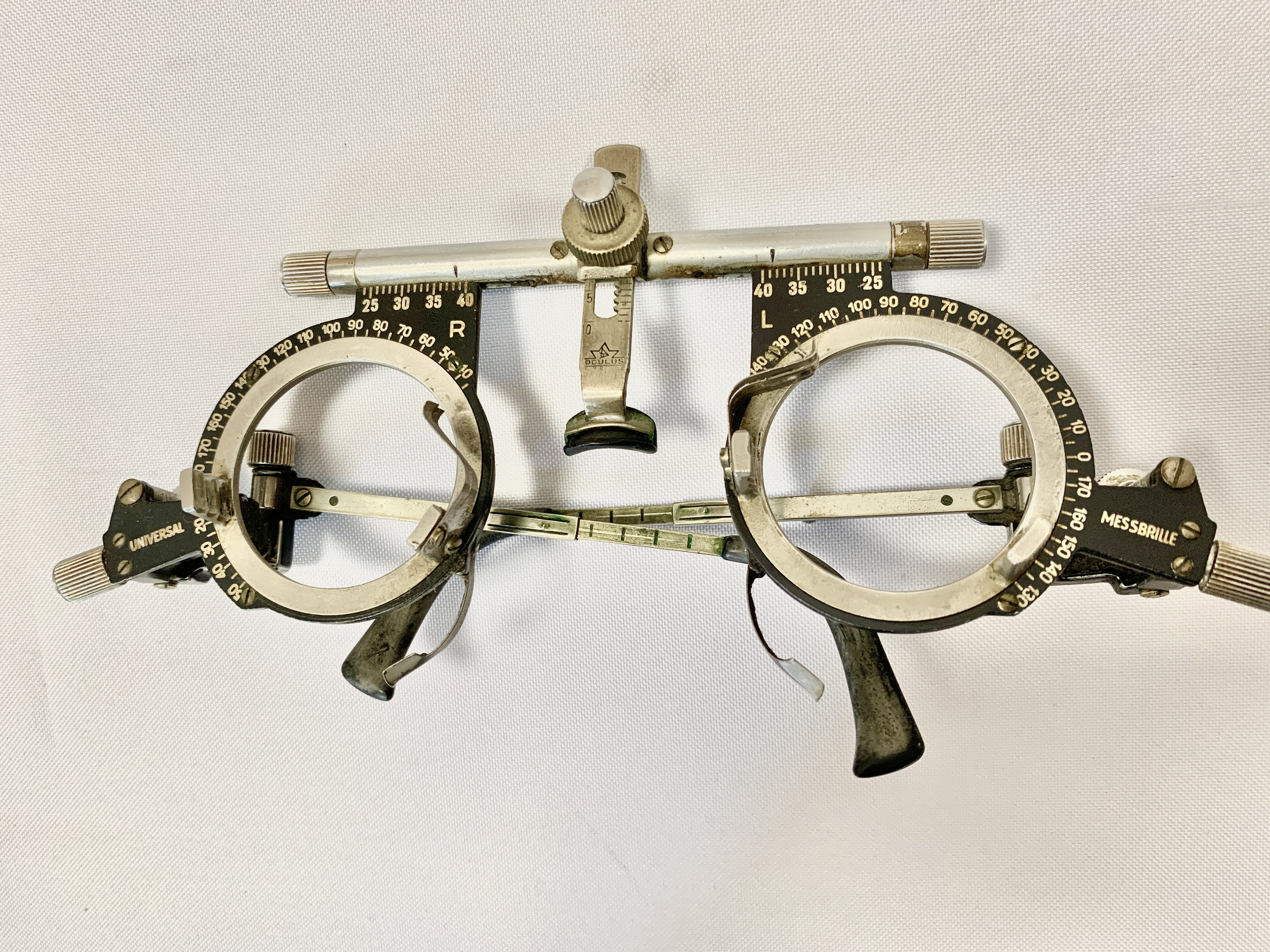 Universal-Messbrille (Krankenhausmuseum Bielefeld e.V. CC BY-NC-SA)