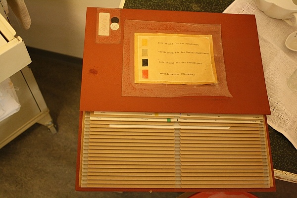 Kardex-Dokumentationssystem (Krankenhausmuseum Bielefeld e.V. CC BY-NC-SA)