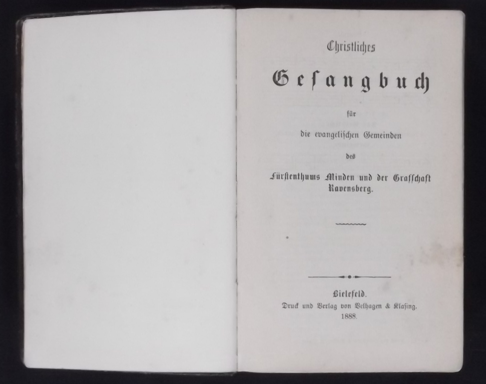 Christliches Gesangbuch (Museumsschule Hiddenhausen CC BY-NC-SA)