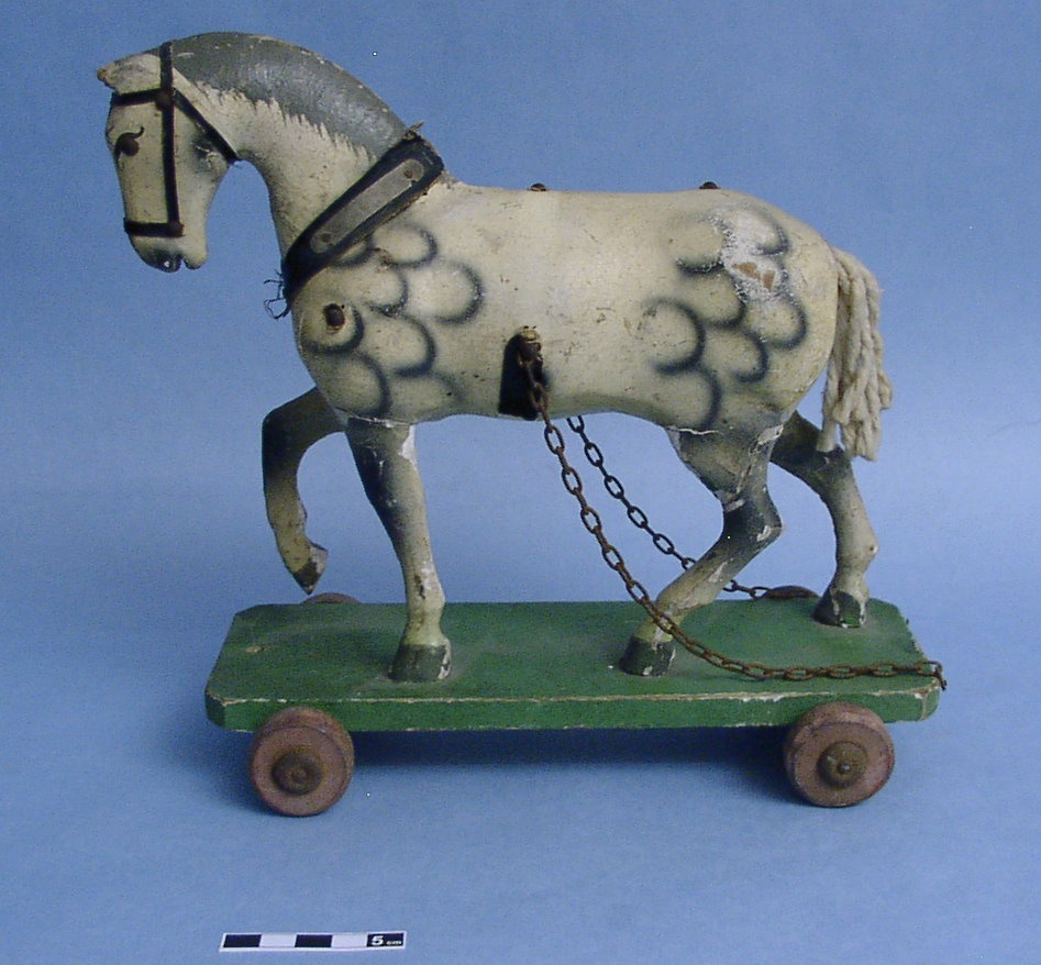 Spielzeugpferd (Mindener Museum CC BY-NC-SA)