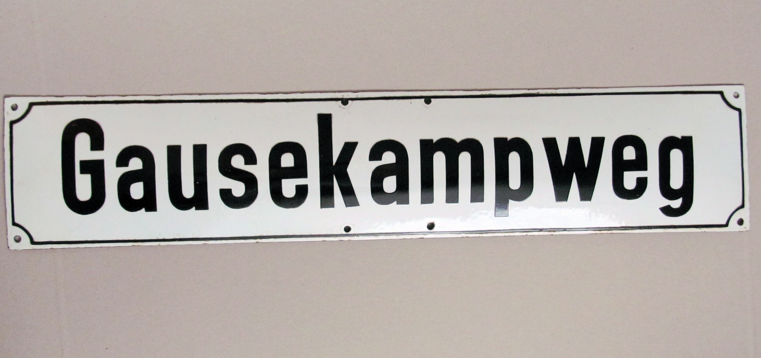 Straßenschild Gausekampweg (Haller ZeitRäume CC BY-NC-SA)