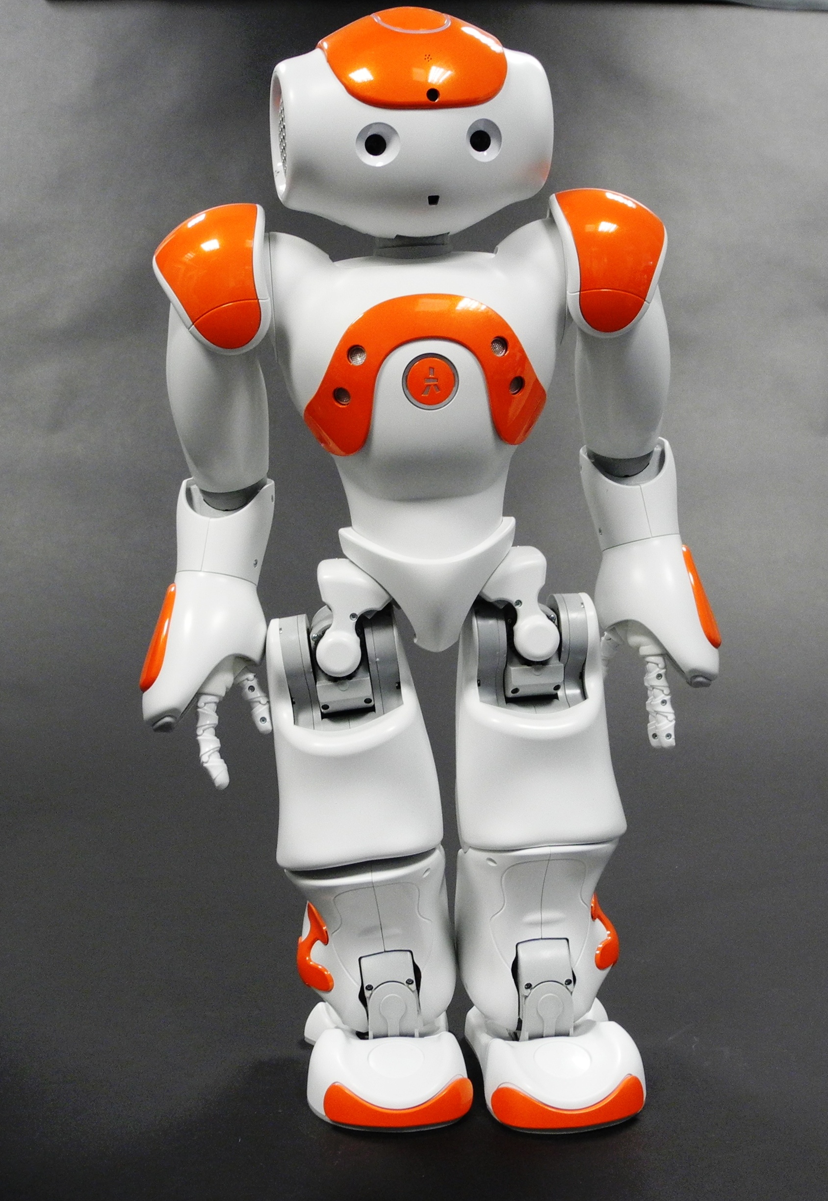 NAO - Humanoider Roboter (Heinz Nixdorf MuseumsForum CC BY-NC-SA)