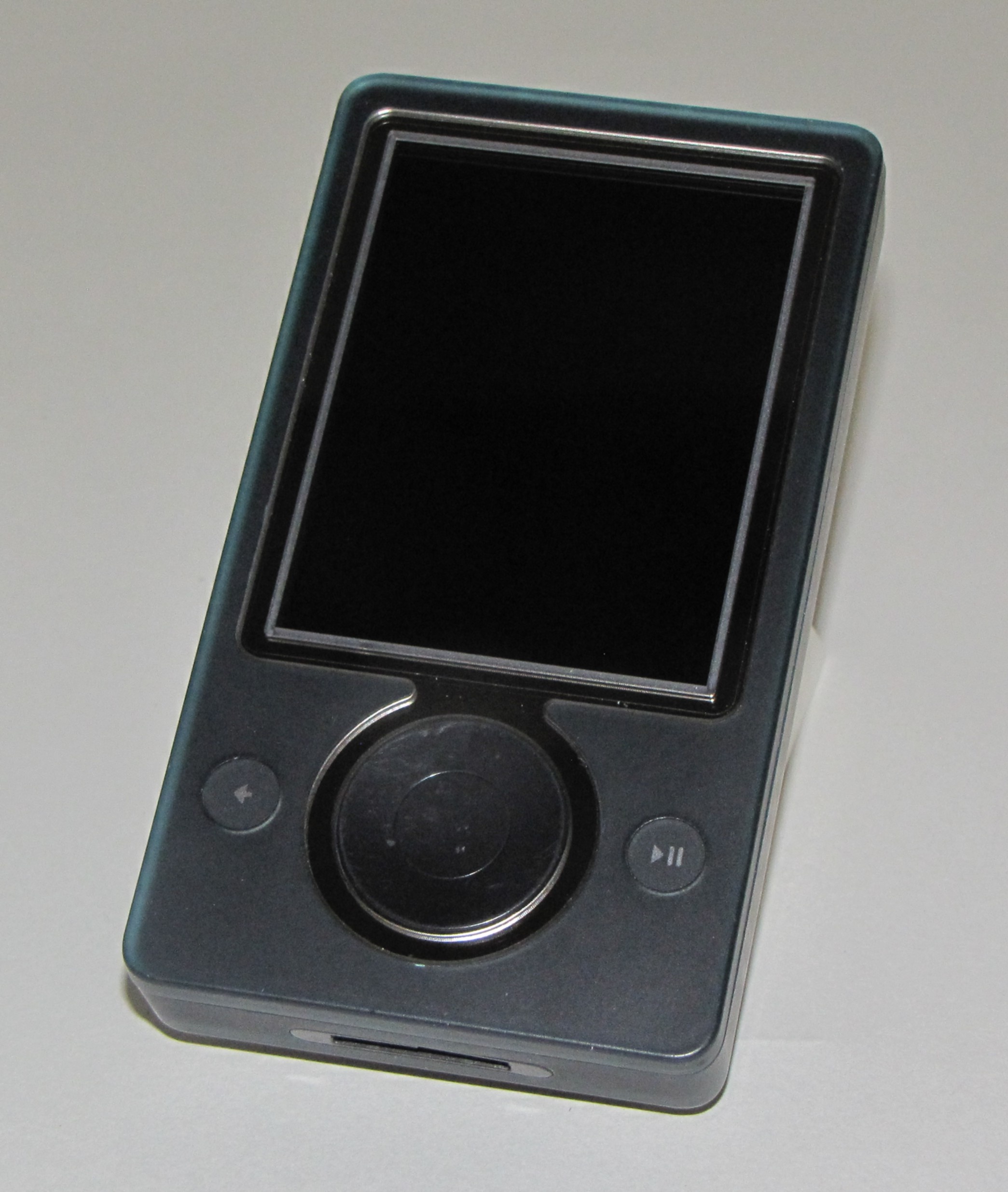 Zune MP3-Player (30 GB 1. Generation) (Heinz Nixdorf MuseumsForum CC BY-NC-SA)