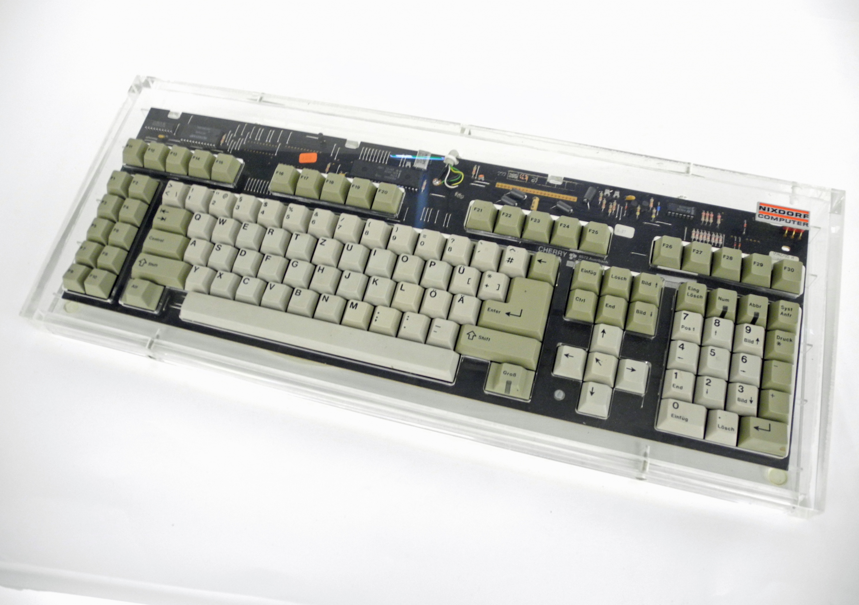 Nixdorf Alpha-Tastatur TA /22 (Heinz Nixdorf MuseumsForum CC BY-NC-SA)