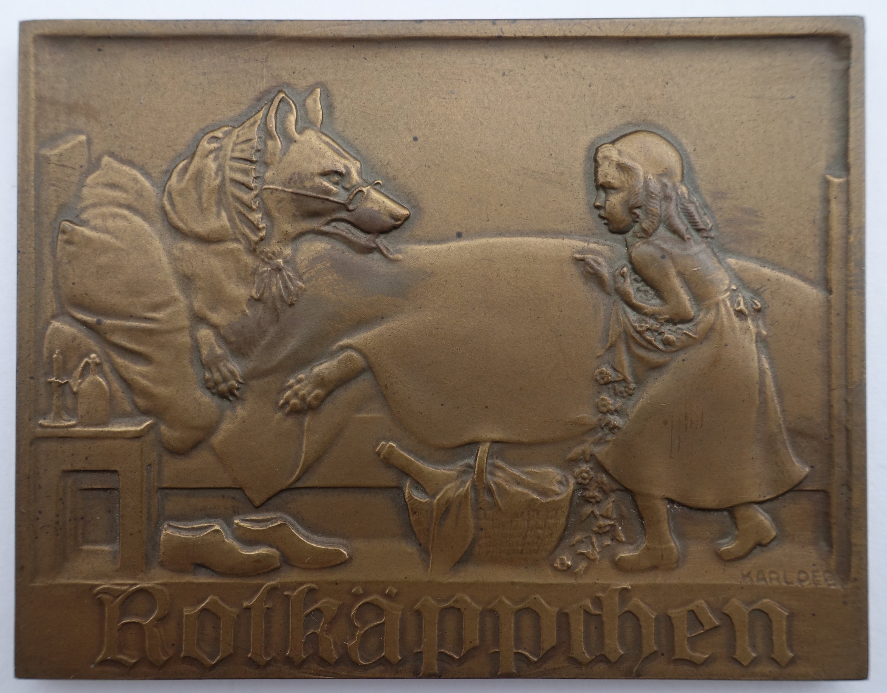 Rotkäppchen (Deutsches Märchen- und Wesersagenmuseum CC BY-NC-SA)