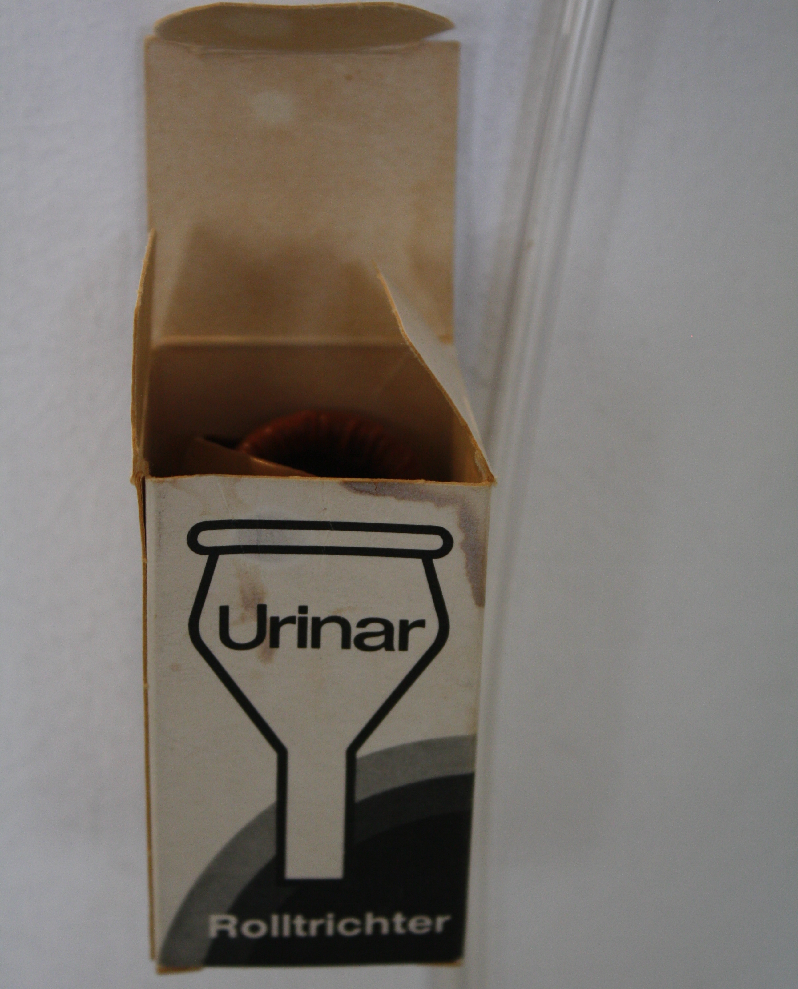 Urinar Rolltrichter (Krankenhausmuseum Bielefeld e.V. CC BY-NC-SA)
