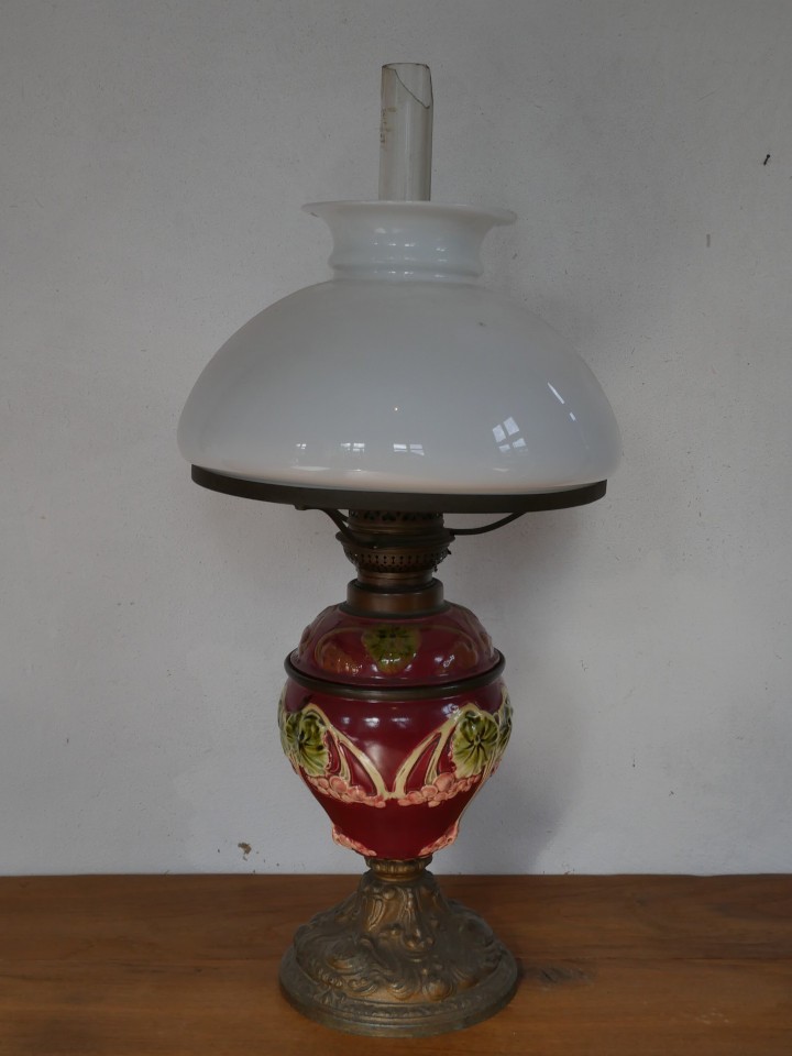 Tischlampe für Petroleumlicht (Museumsschule Hiddenhausen CC BY-NC-SA)
