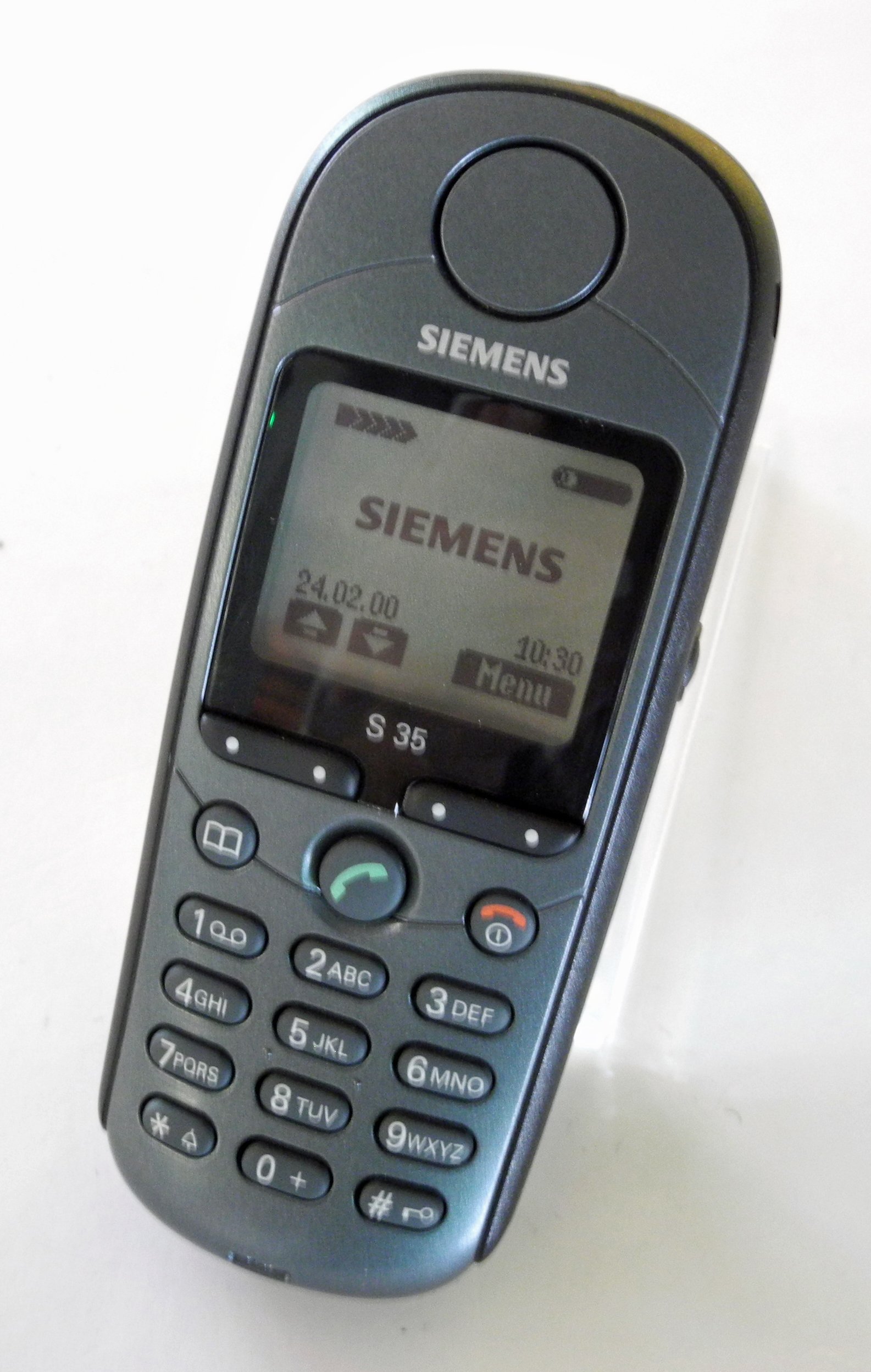 Siemens S35 (Heinz Nixdorf MuseumsForum CC BY-NC-SA)