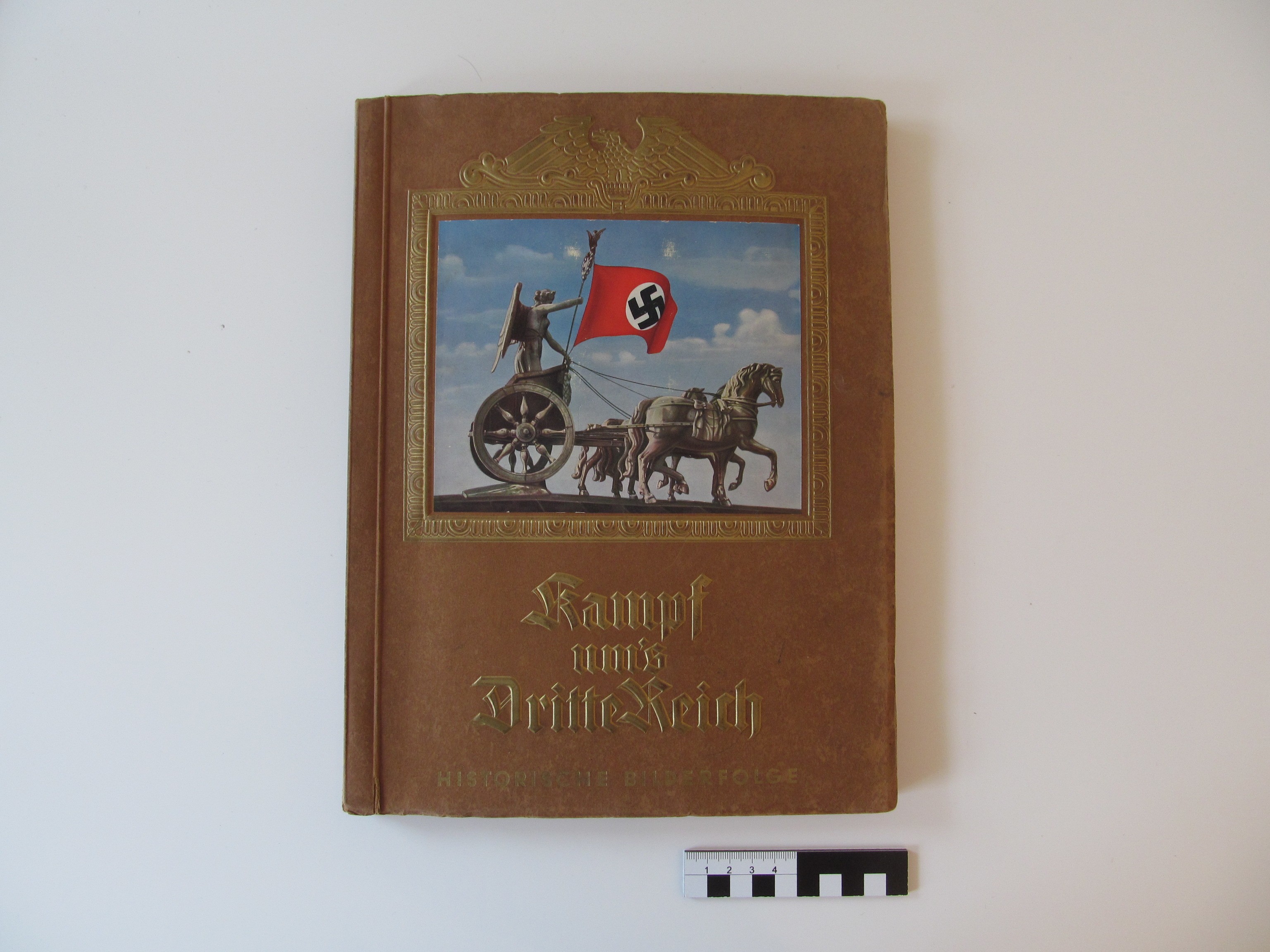 Sammelalbum Kampf um`s Dritte Reich (Haller ZeitRäume CC BY-NC-SA)
