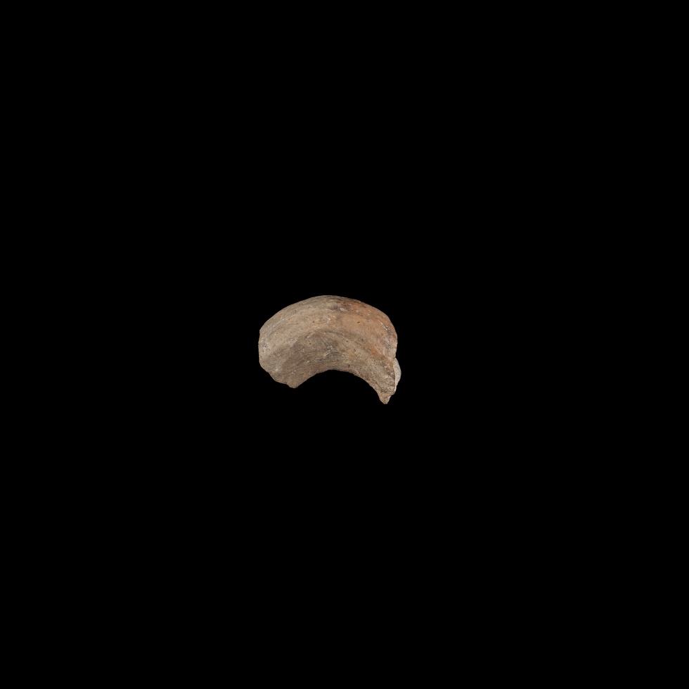 Fragment eines Rundhenkels (Lippisches Landesmuseum Detmold CC BY-NC-SA)