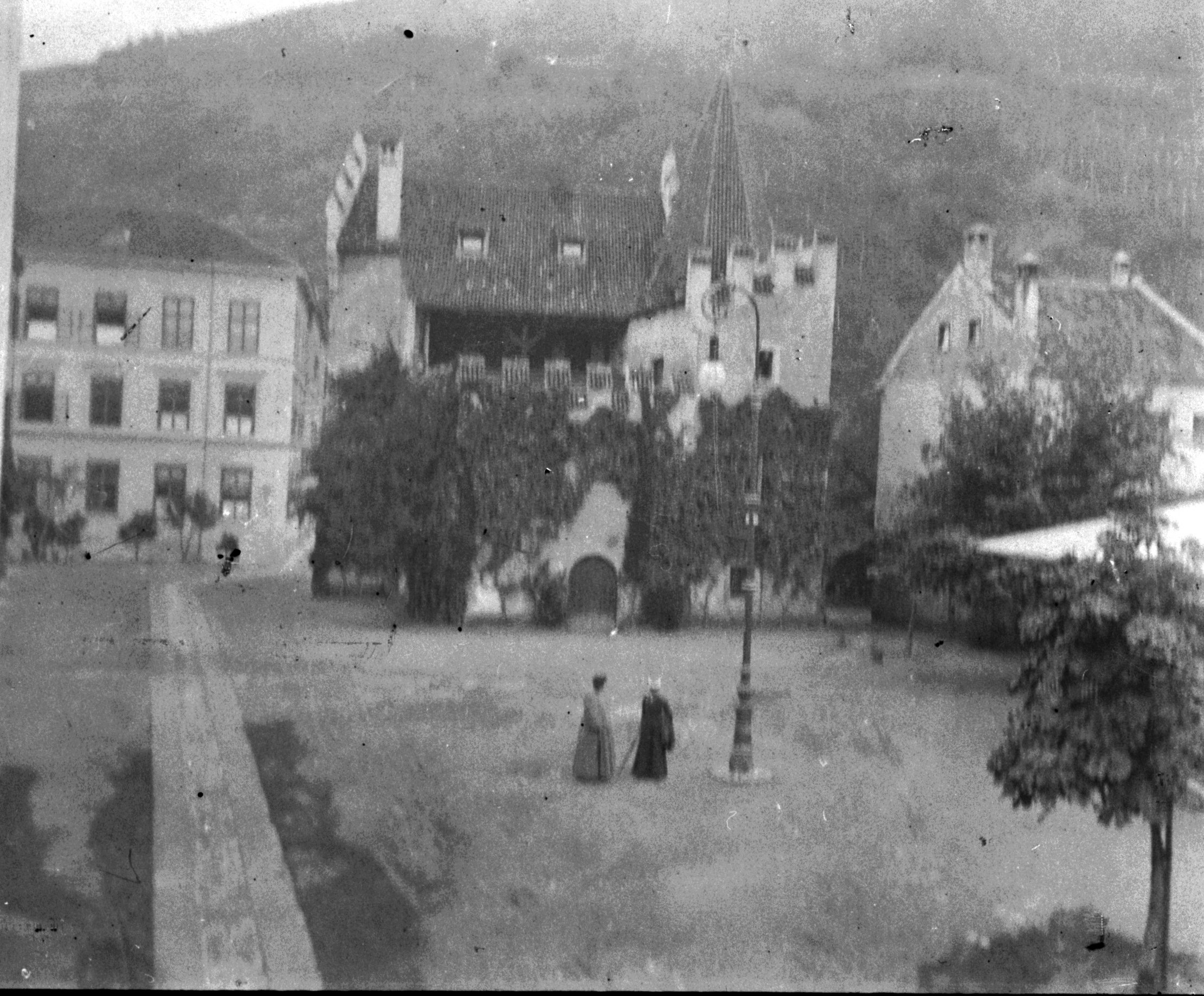 Landesfürstliche Burg in Meran (September 1901), 87089 sn R_o (DRM CC BY-NC-SA)