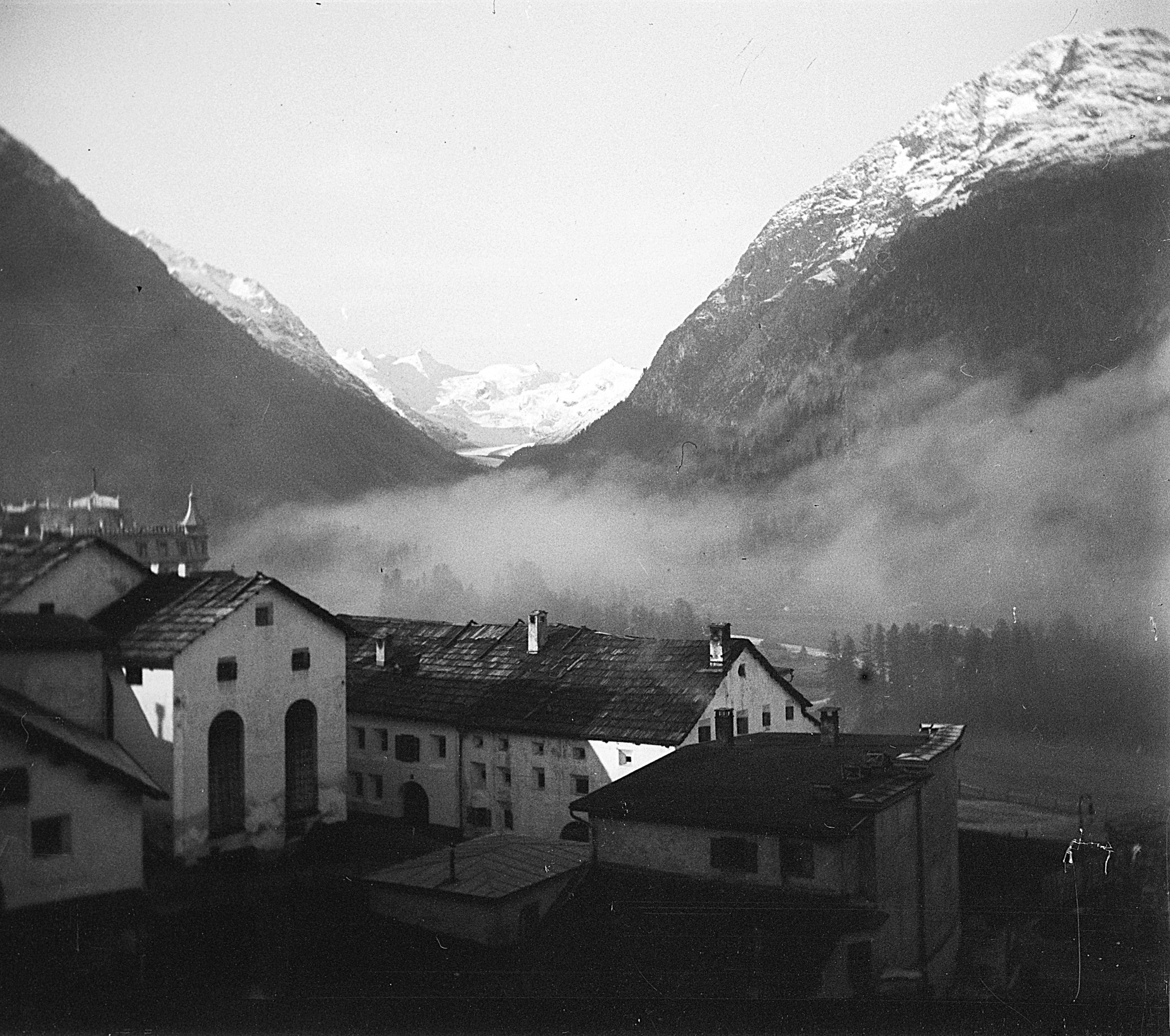 Aussicht vom Dach des Hotels Weisses Kreuz in Pontresina (Sommer 1902), 87238 sn R_o (DRM CC BY-NC-SA)