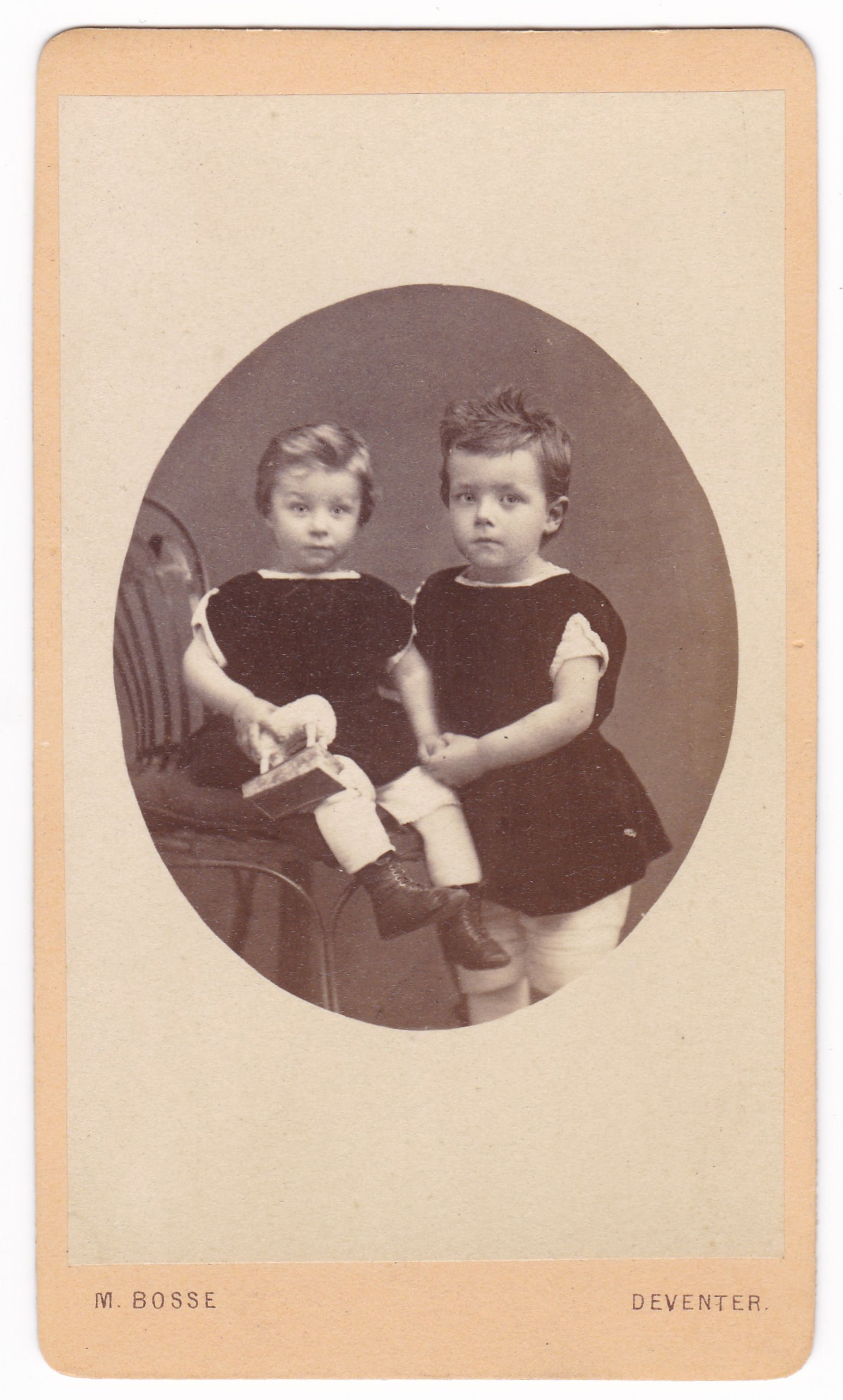 Wilhelm und Jan Walter (Oktober 1871), 88317 p (DRM CC BY-NC-SA)