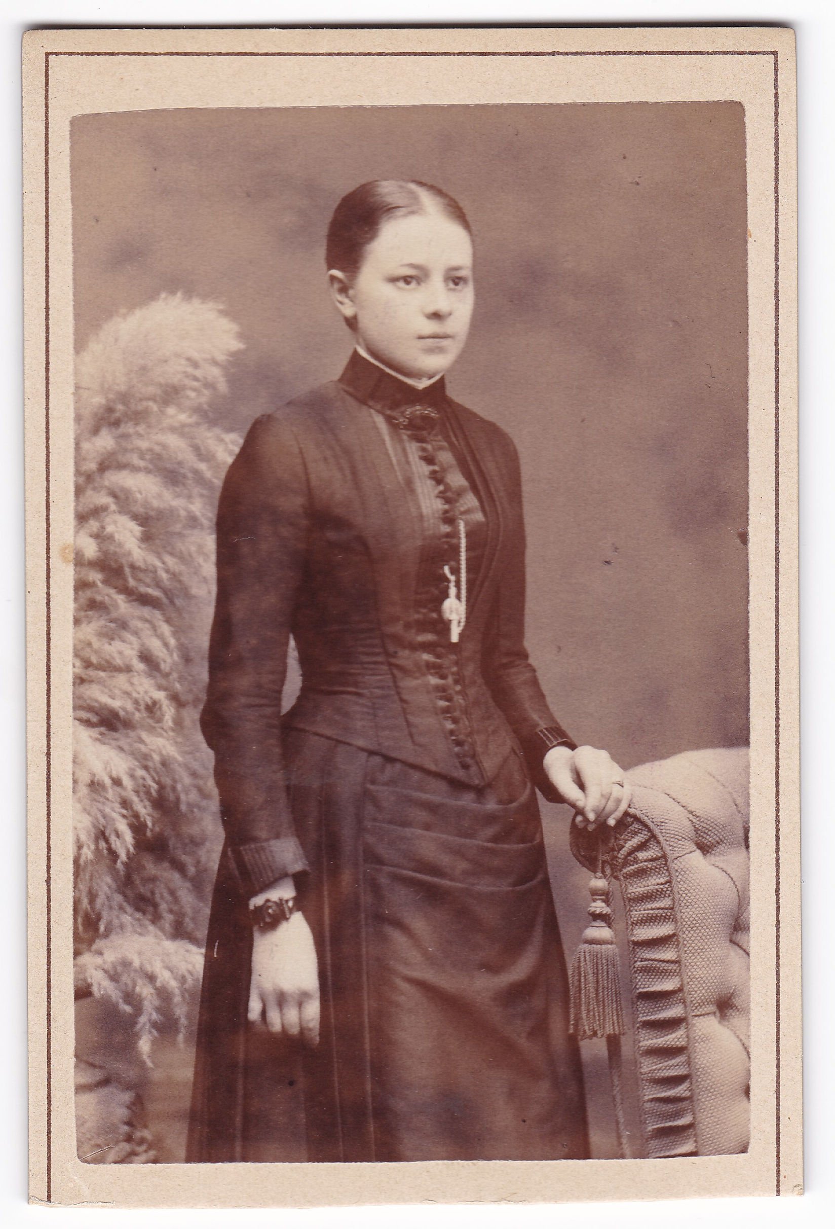Elisabethe Margarethe Döring (um 1890), 88348 p (DRM CC BY-NC-SA)