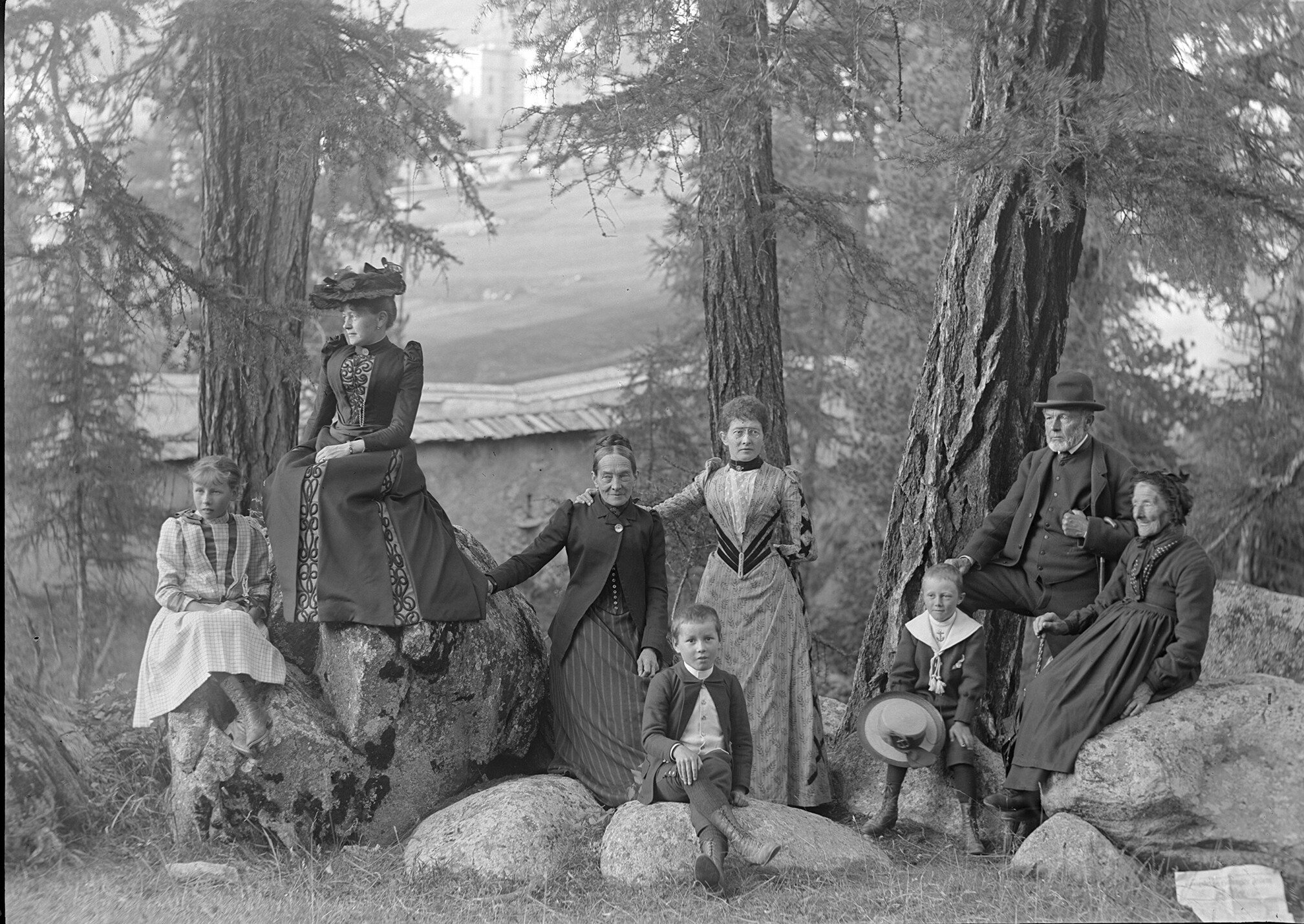 Gruppenaufnahme der Familie Enderlin im Val Roseg (14.09.1891), 86004 gp_o (DRM CC BY-NC-SA)